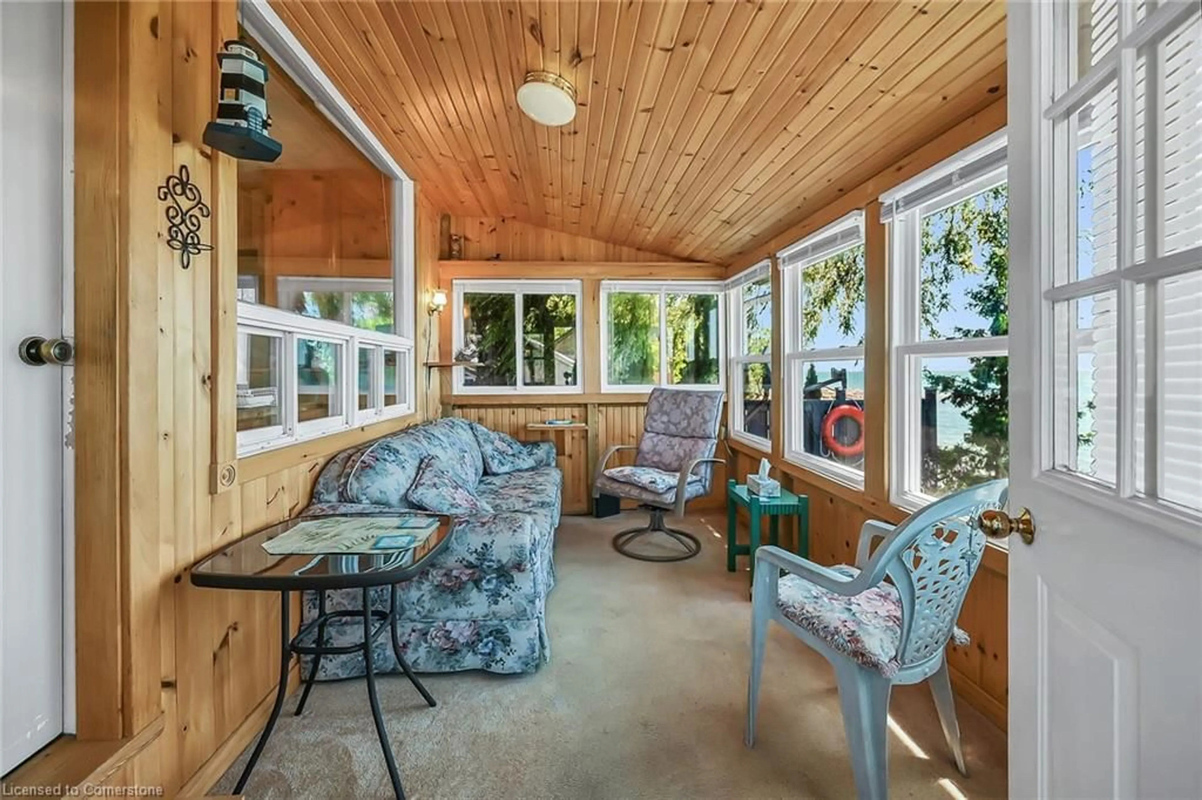 Patio, water/lake/river/ocean view for 86 Lakeshore Rd, Selkirk Ontario N0A 1P0