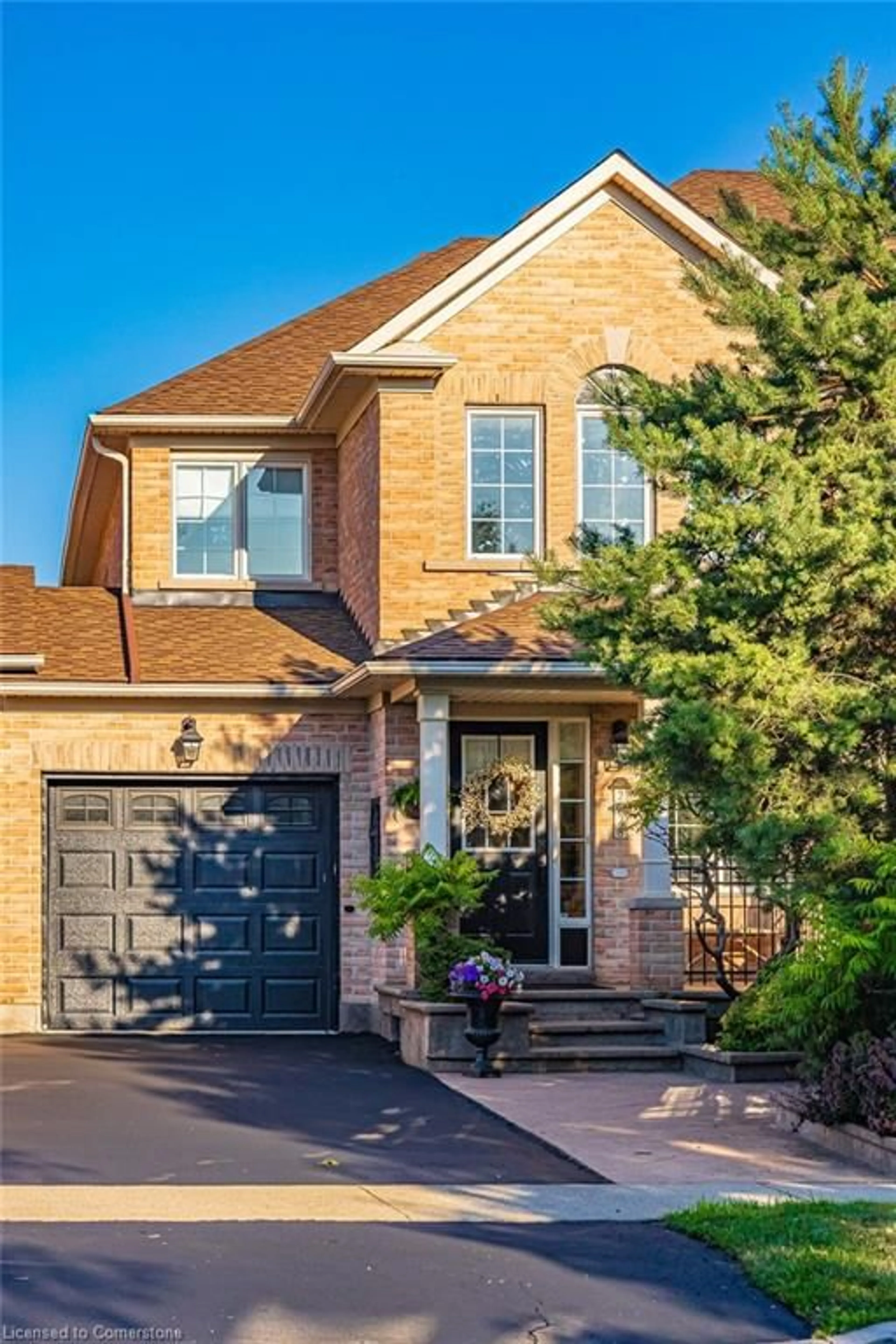 Home with brick exterior material, street for 2628 Armour Cres, Burlington Ontario L7M 5B1