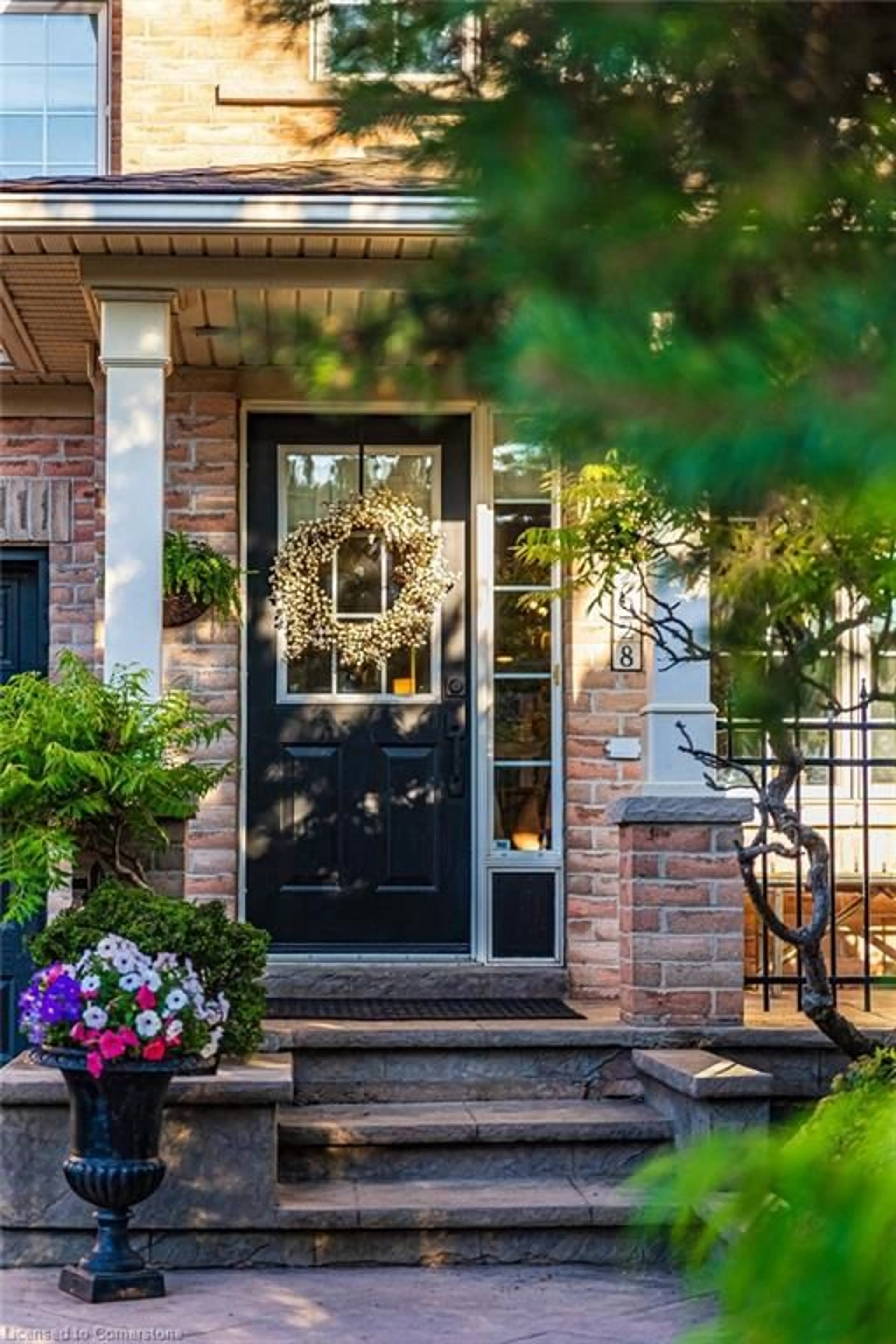 Home with brick exterior material, street for 2628 Armour Cres, Burlington Ontario L7M 5B1