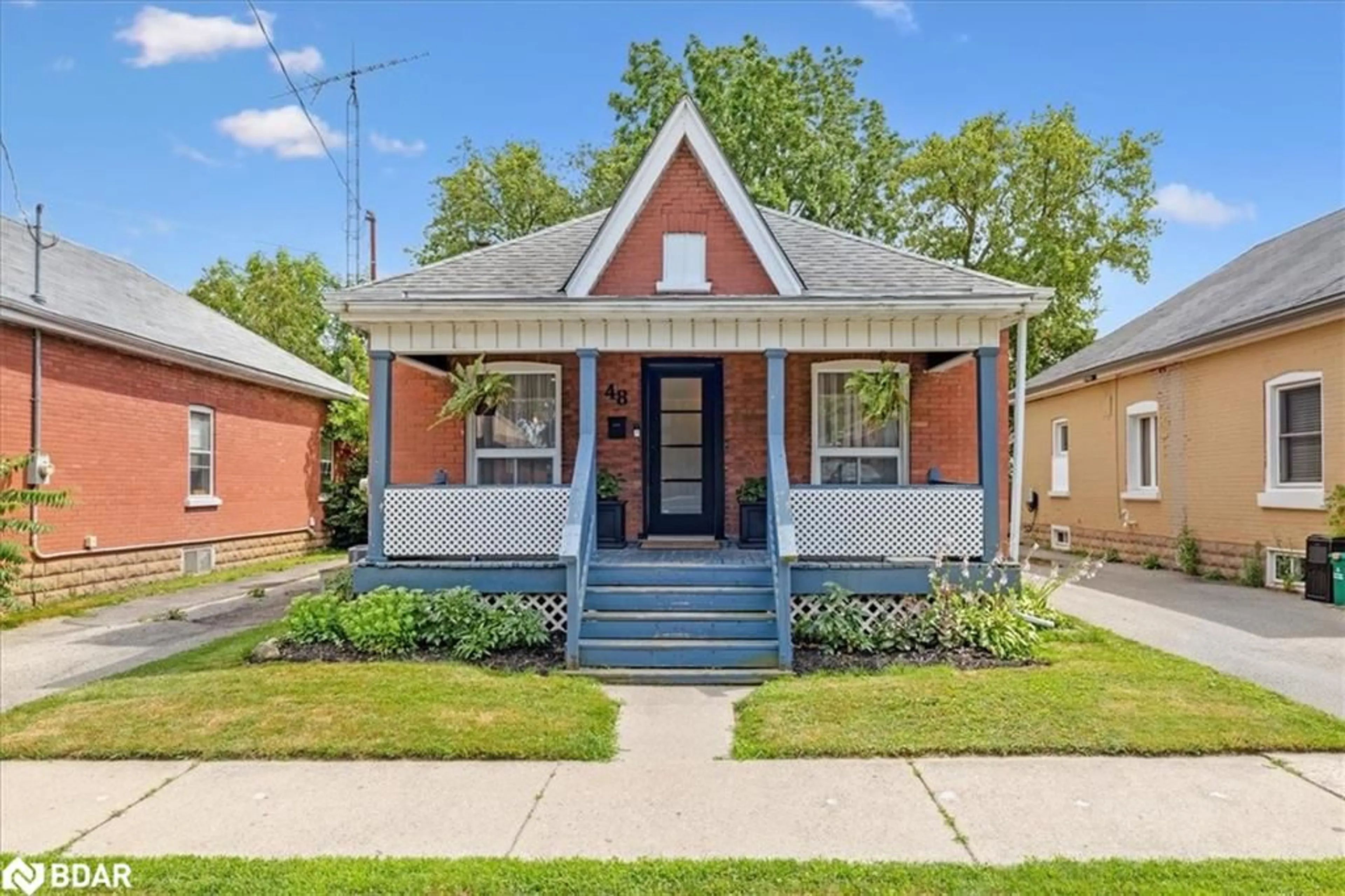 Home with brick exterior material, street for 48 Aberdeen Ave, Brantford Ontario N3S 1R8