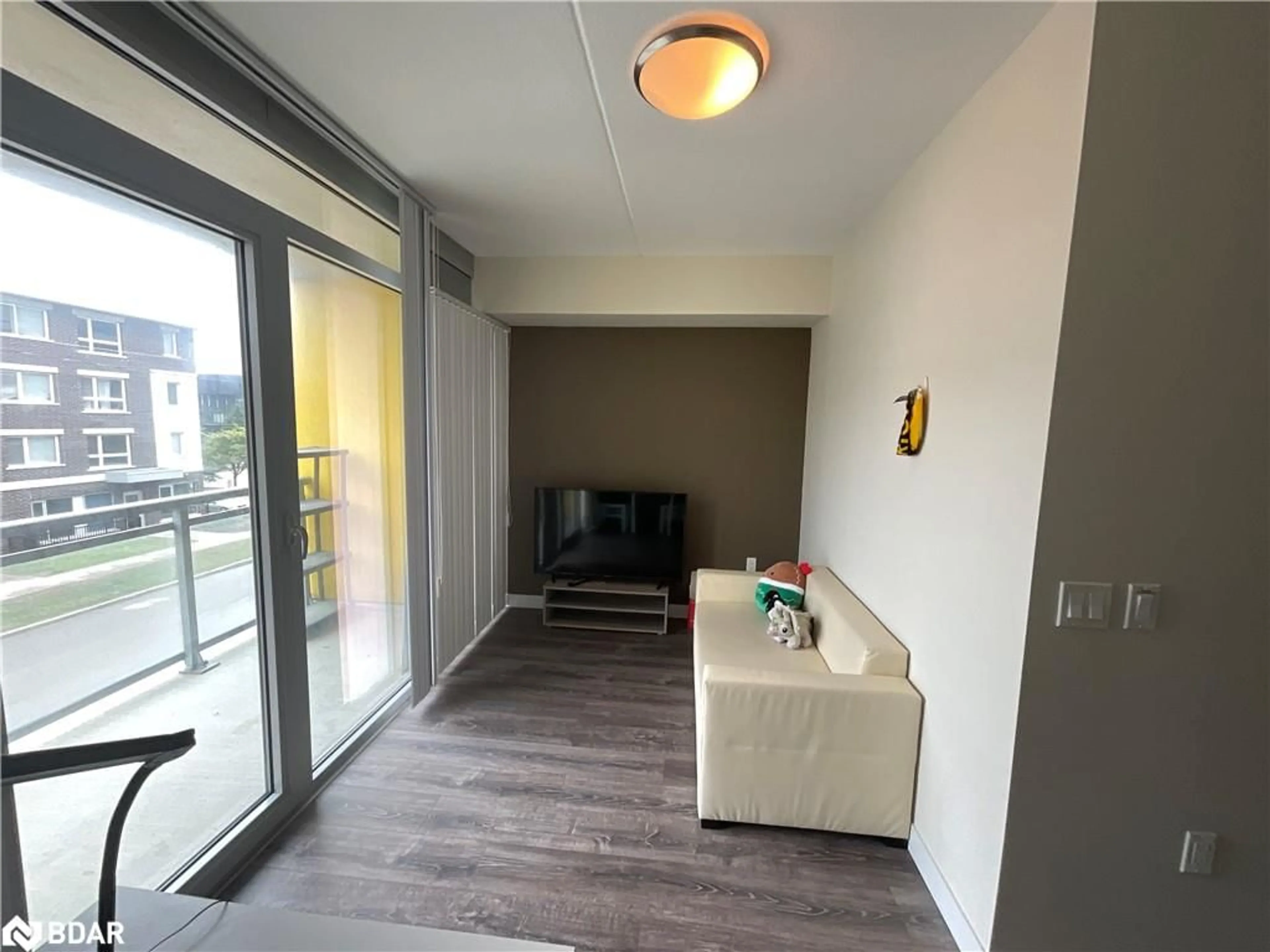 A pic of a room for 257 Hemlock Street St #13, Waterloo Ontario N2L 0K2
