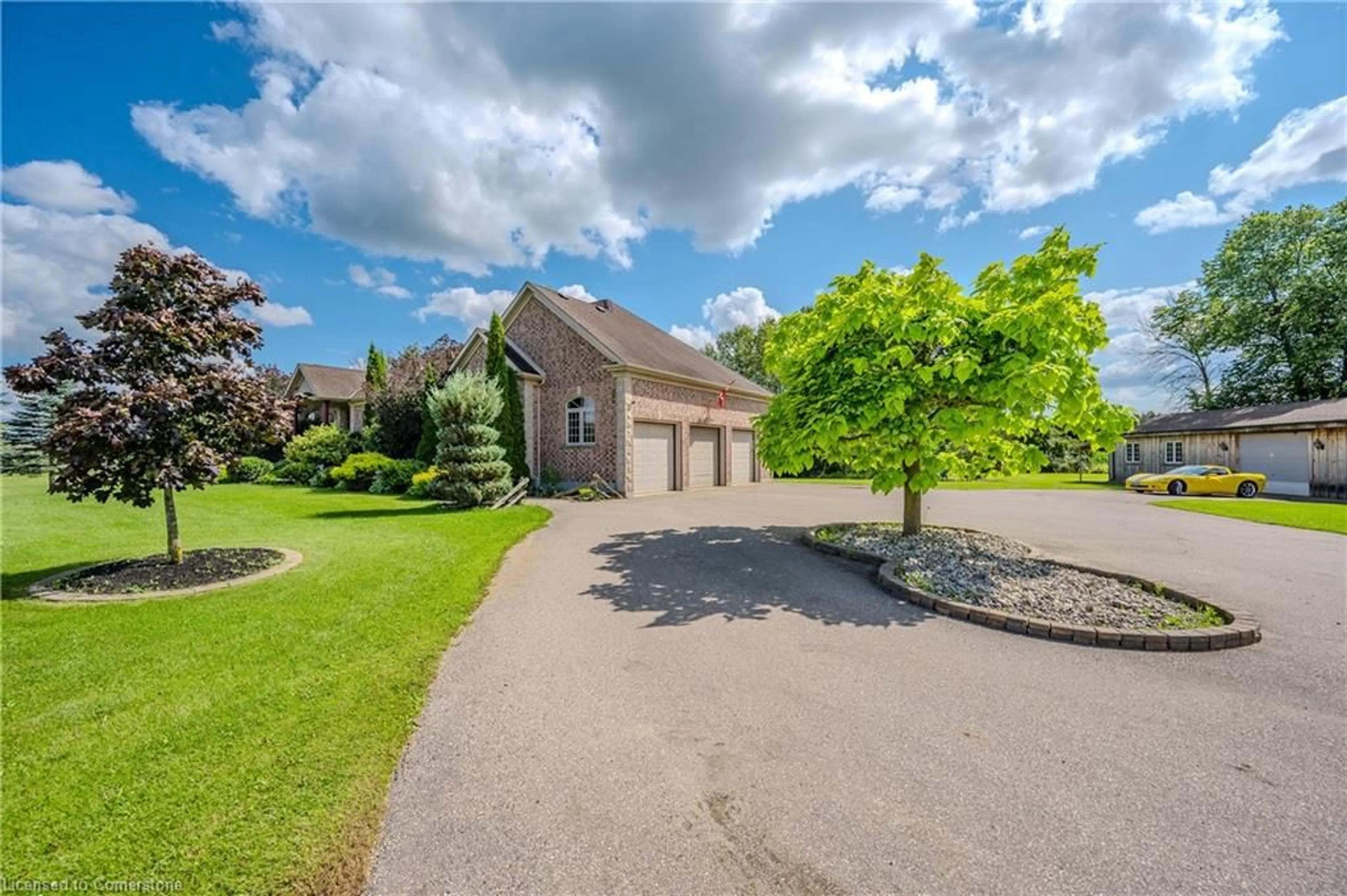 A pic from outside/outdoor area/front of a property/back of a property/a pic from drone, street for 5946 Wellington Rd 86, West Montrose Ontario N0B 2V0