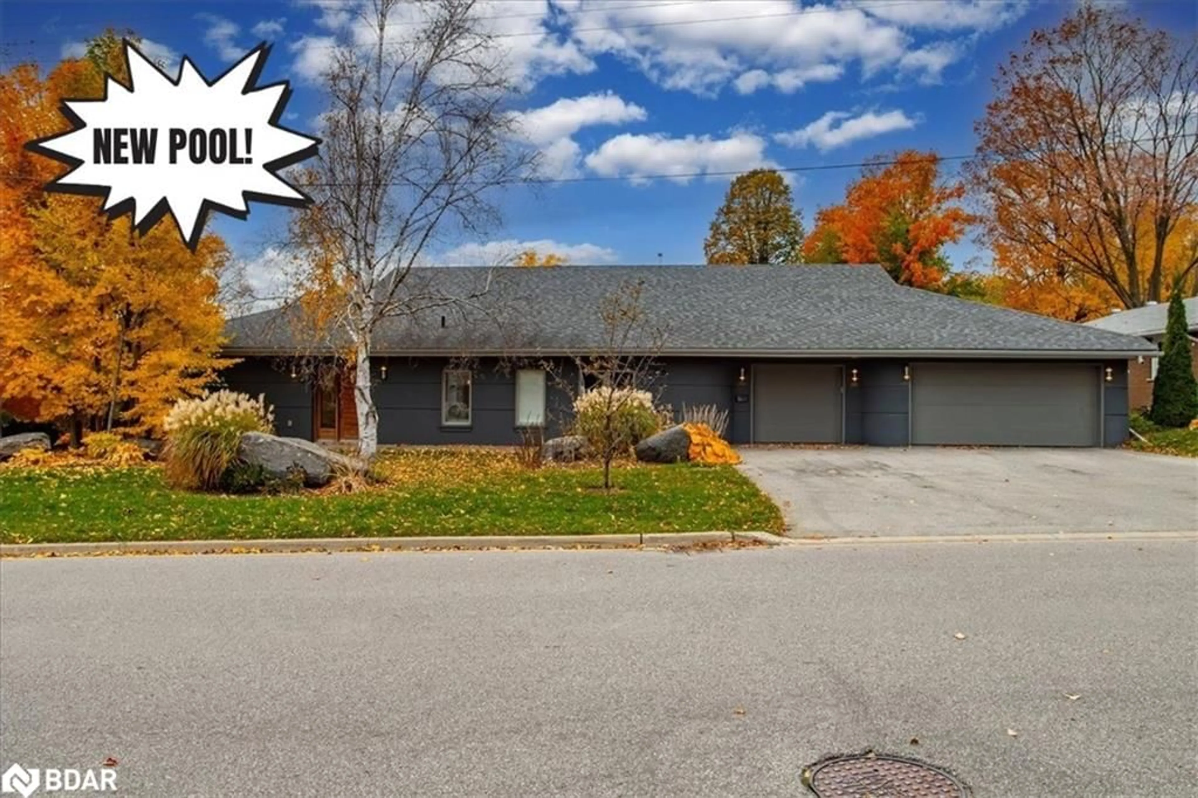 Unknown for 88 Cook St, Barrie Ontario L4M 4G6