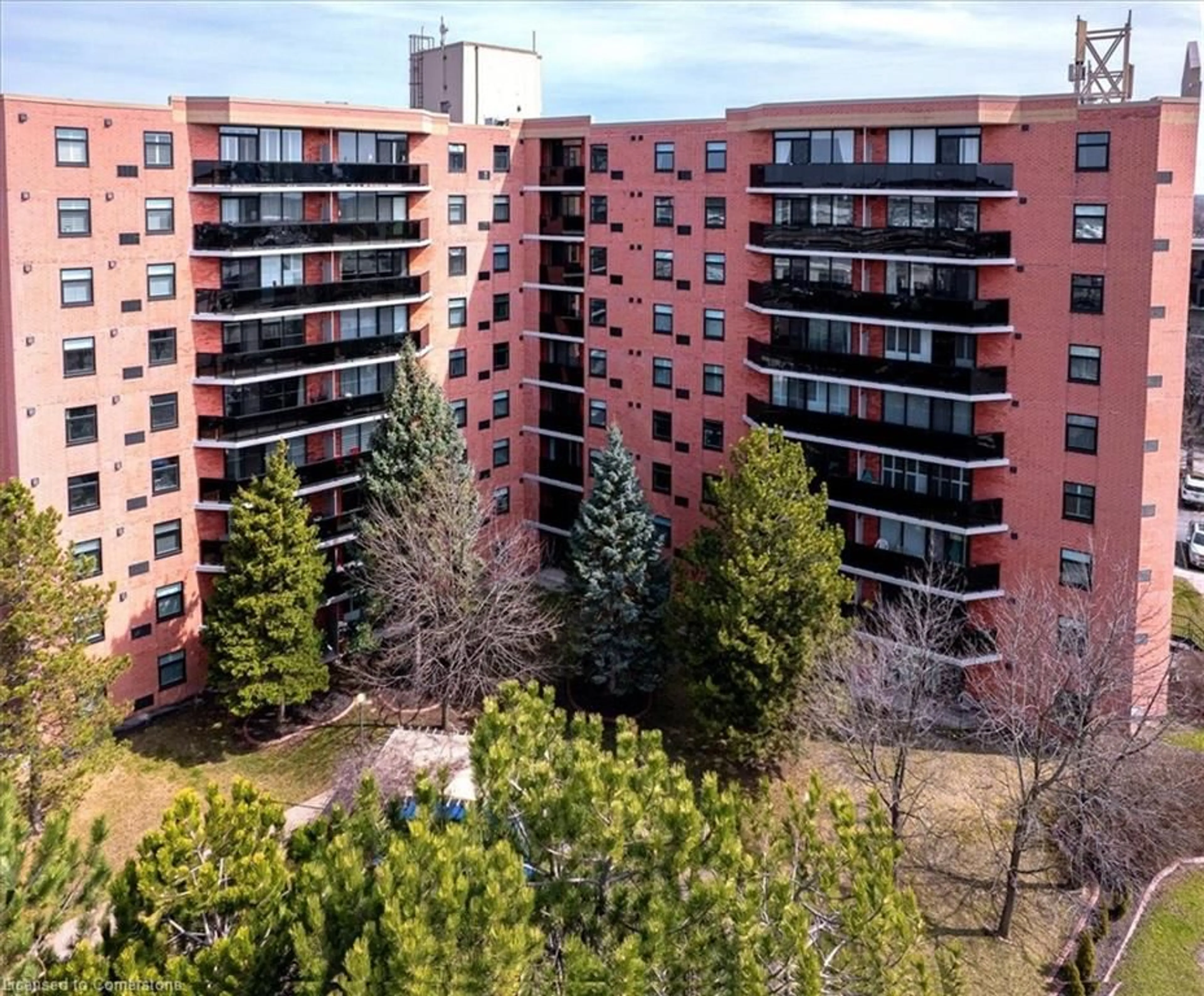 A pic from outside/outdoor area/front of a property/back of a property/a pic from drone, city buildings view from balcony for 9 Bonheur Crt #606, Brantford Ontario N3P 1Z5