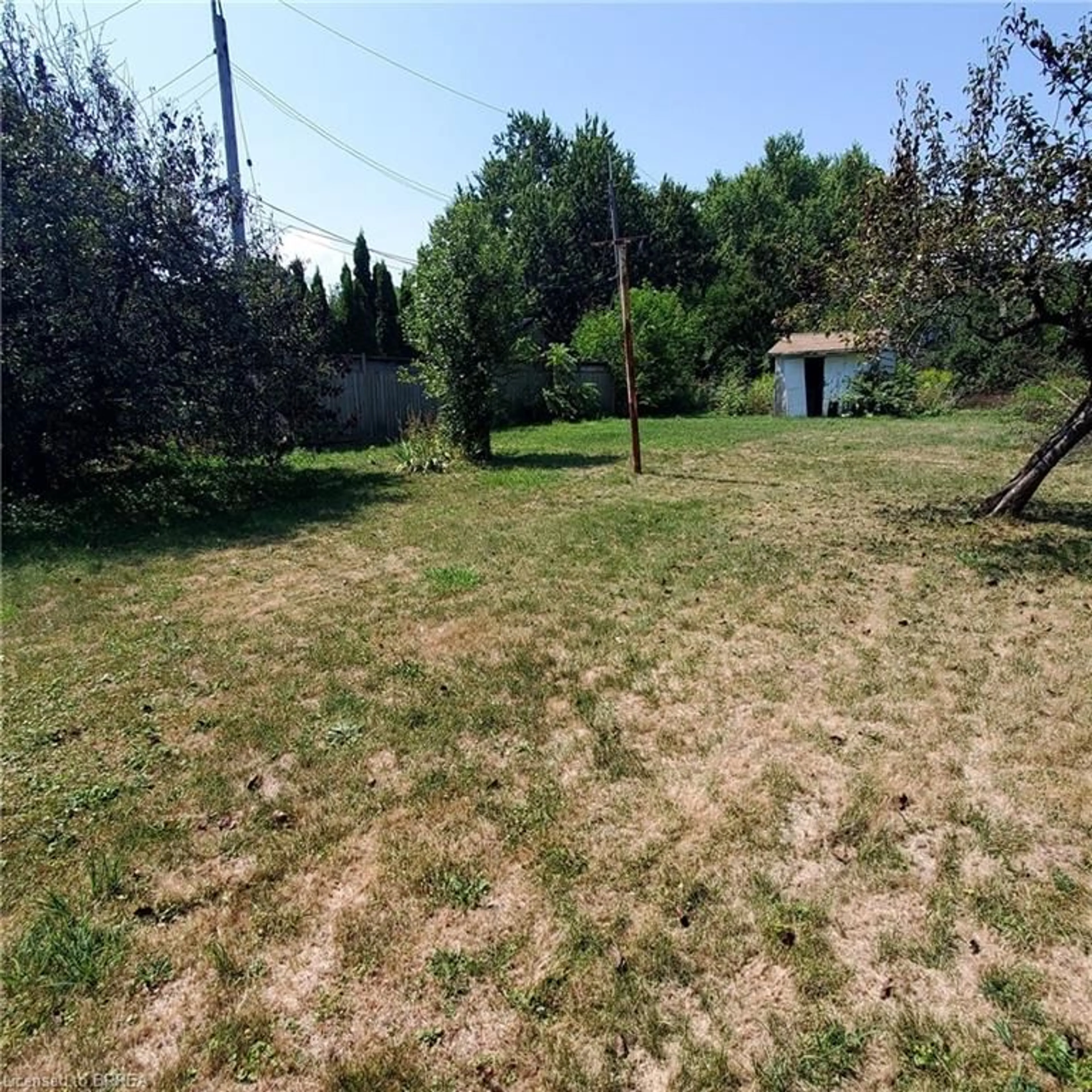 Unknown for 698 West 5th St, Hamilton Ontario L9C 3R2