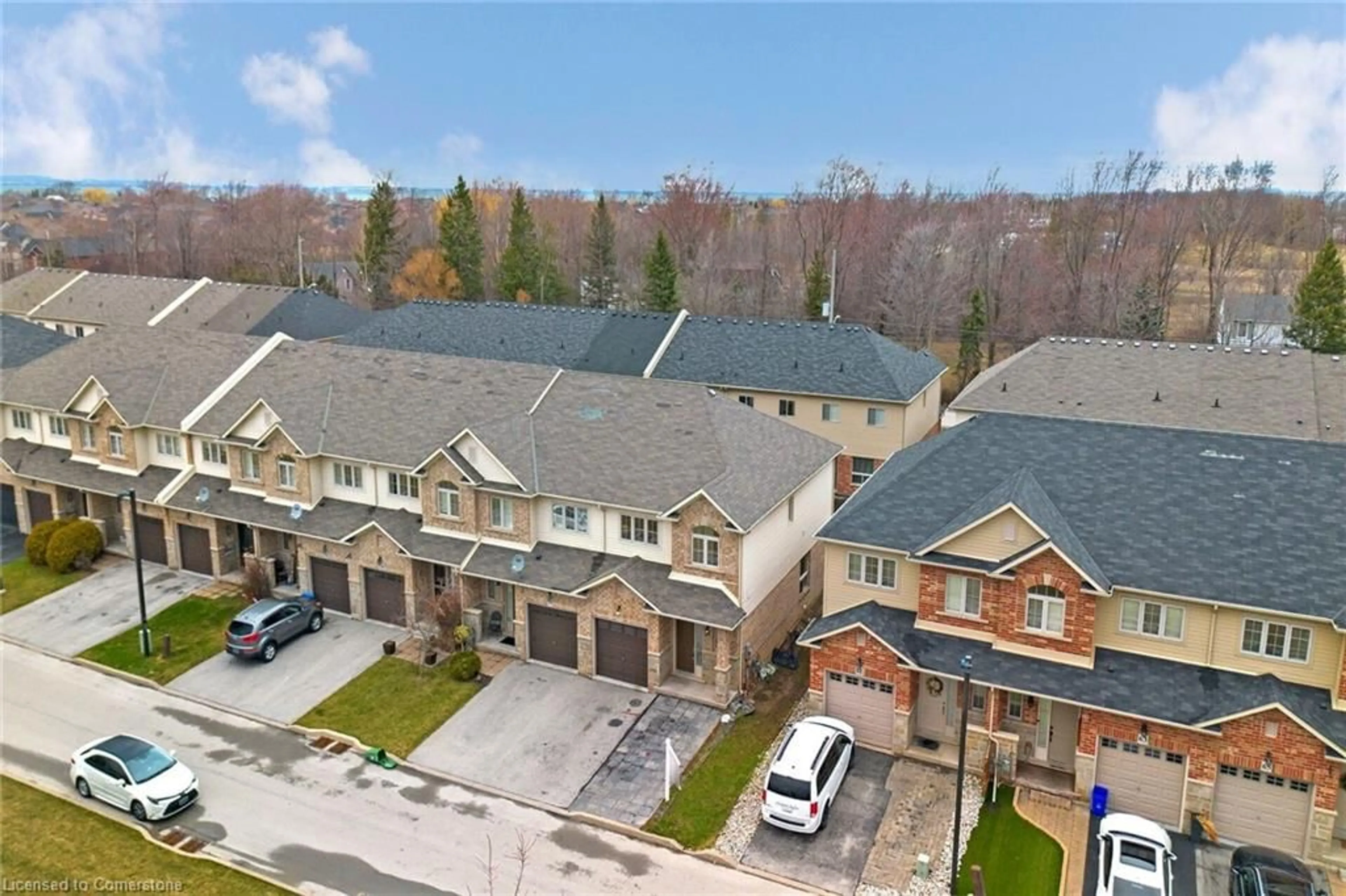 A pic from outside/outdoor area/front of a property/back of a property/a pic from drone, street for 57 Redcedar Cres, Stoney Creek Ontario L8E 0G3