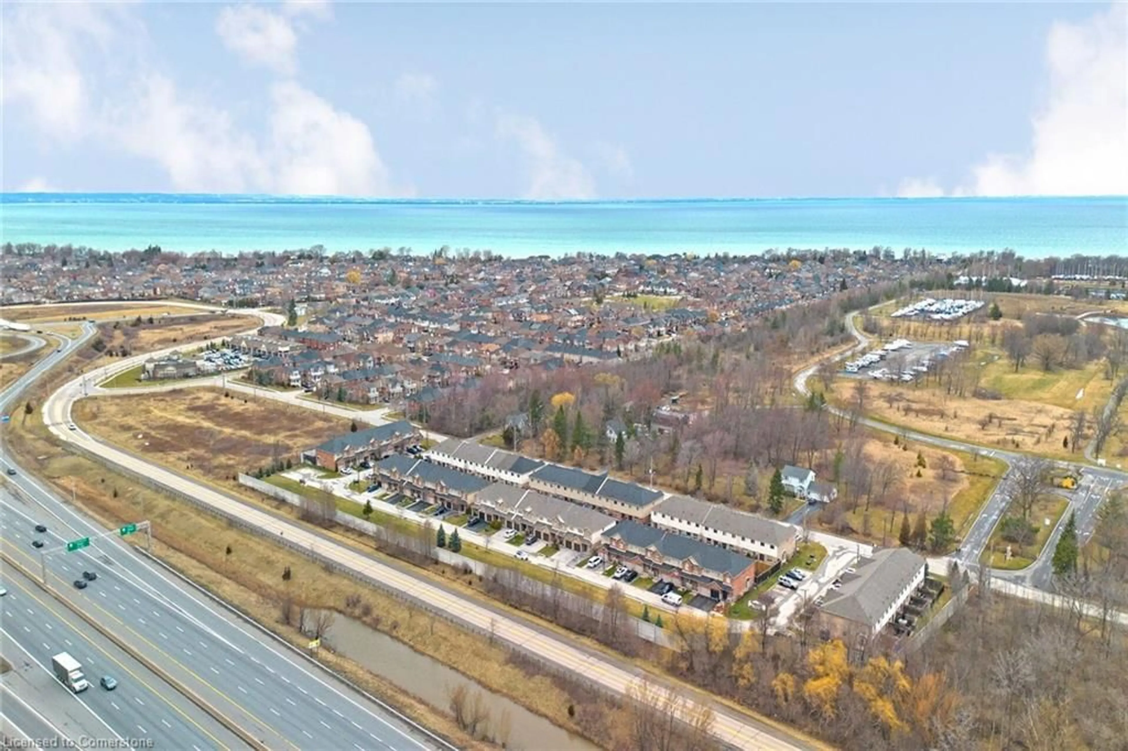A pic from outside/outdoor area/front of a property/back of a property/a pic from drone, unknown for 57 Redcedar Cres, Stoney Creek Ontario L8E 0G3