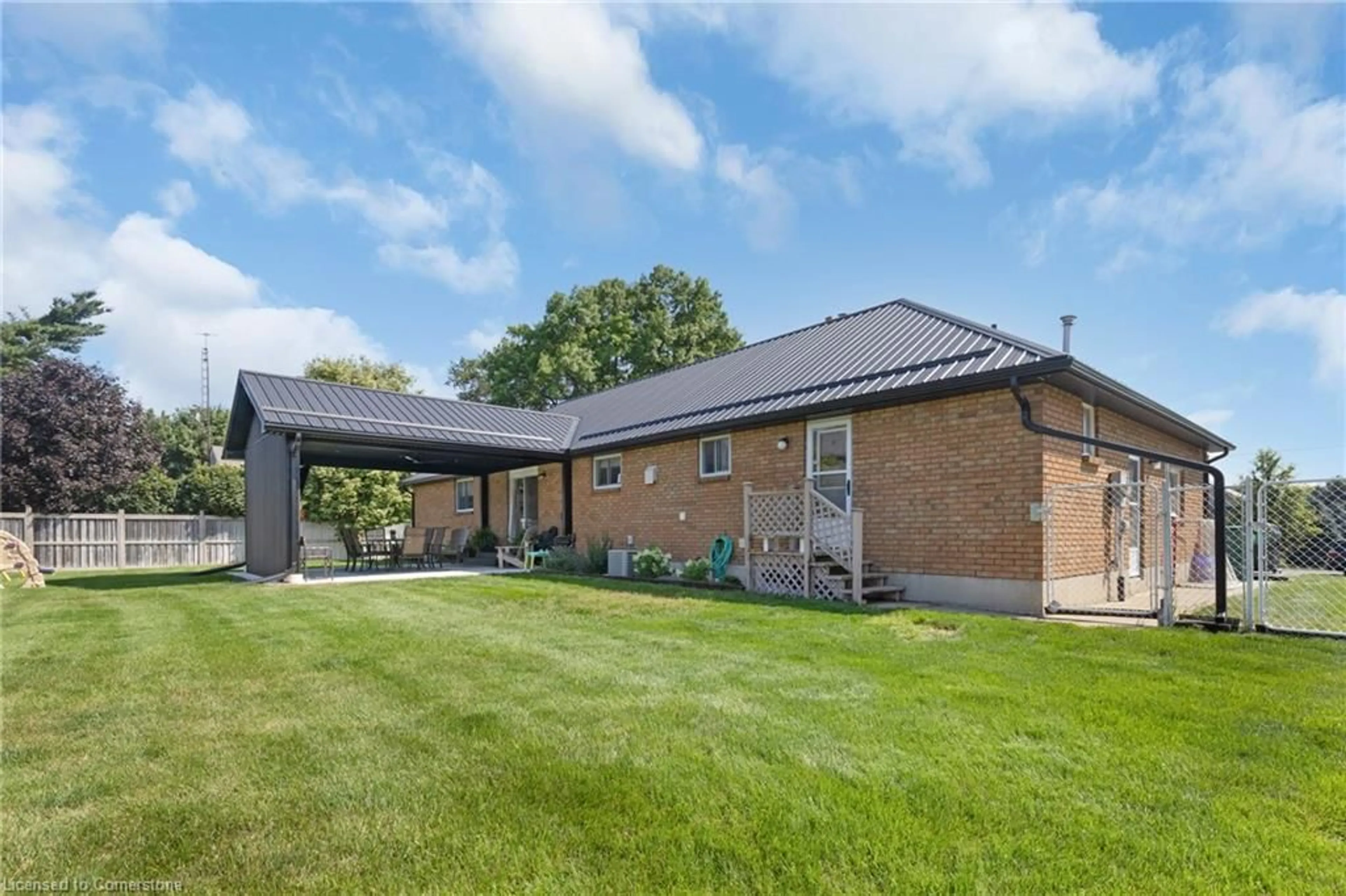 Home with brick exterior material, building for 25 Mc Intosh Dr, Delhi Ontario N4B 2V3
