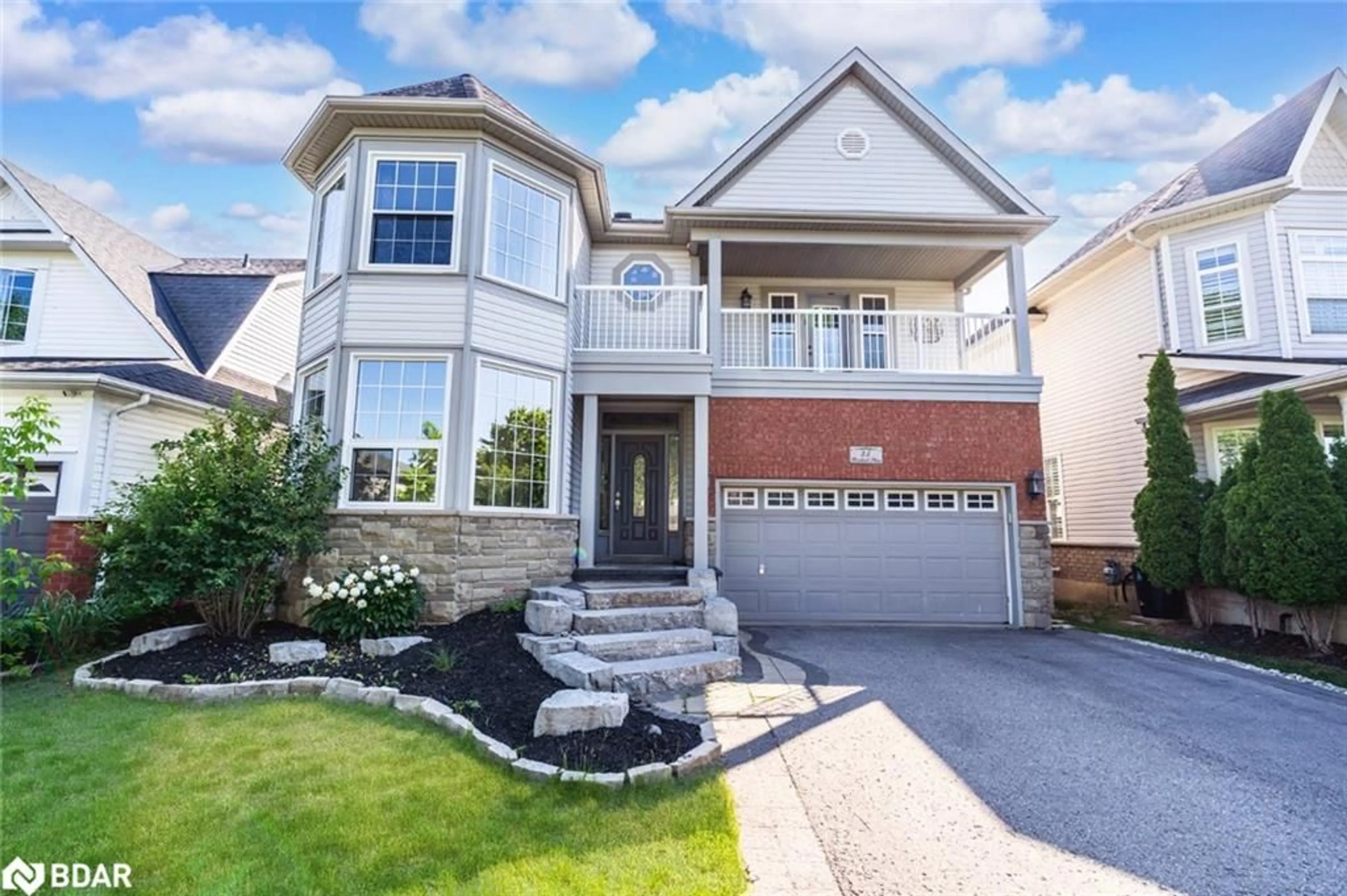 Home with brick exterior material, street for 35 Birkhall Pl, Barrie Ontario L4N 0K5