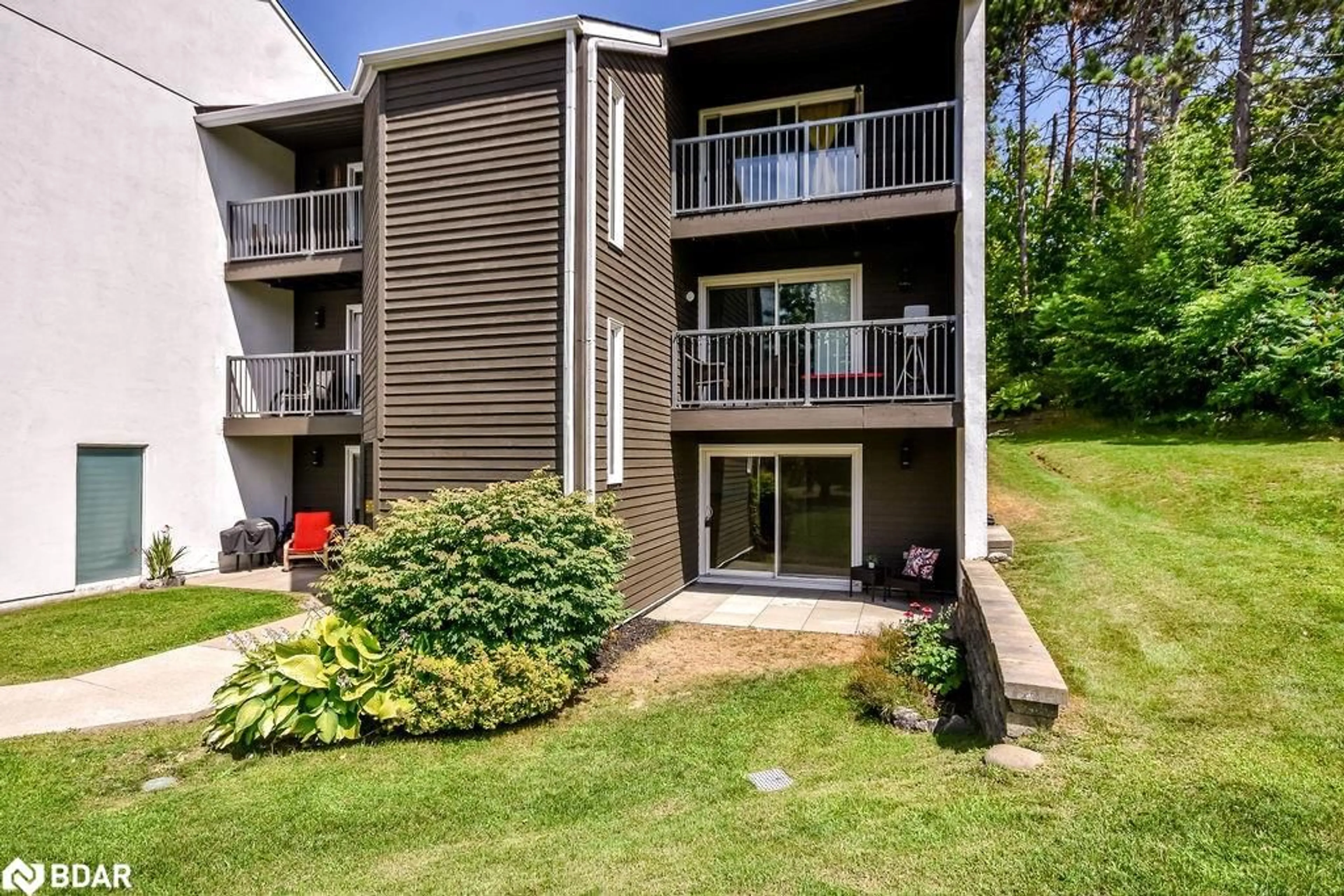 Patio, water/lake/river/ocean view for 1102 Horseshoe Valley Rd #126, Barrie Ontario L4M 4Y8