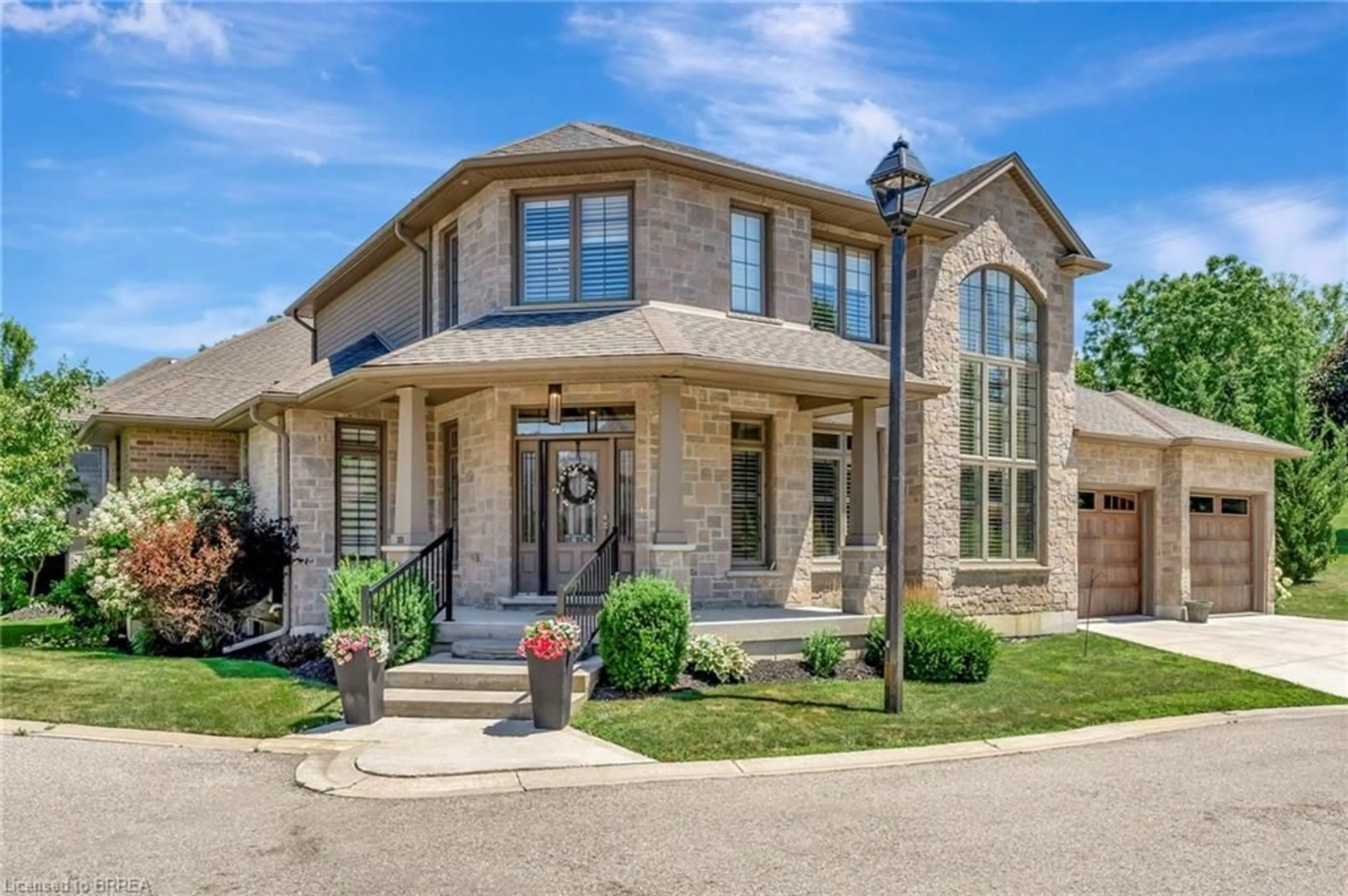 Home with brick exterior material, street for 158 Willow St #23, Paris Ontario N3L 0C5