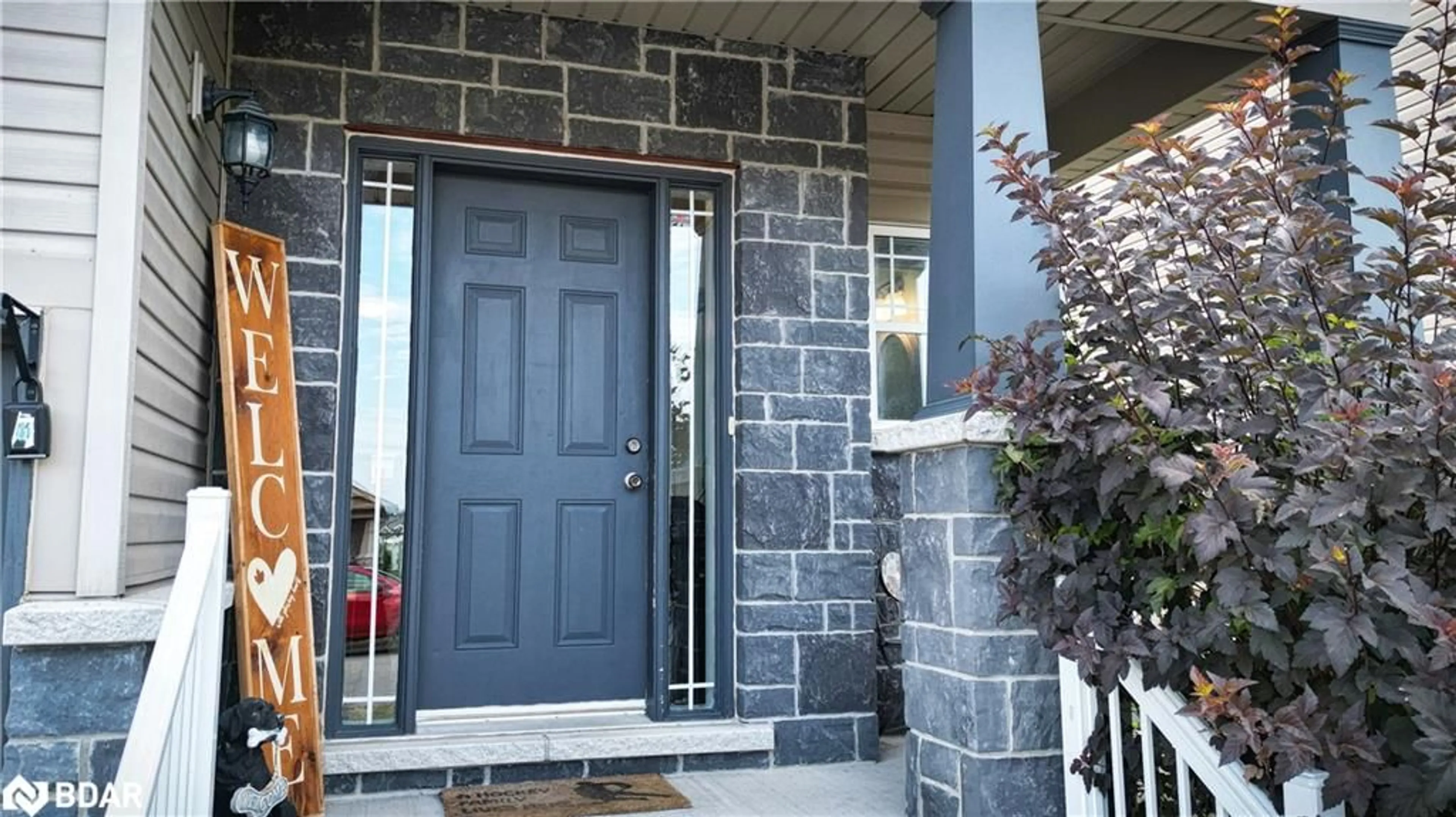 Indoor entryway for 3086 Emperor Drive Dr, Orillia Ontario L3V 0G4