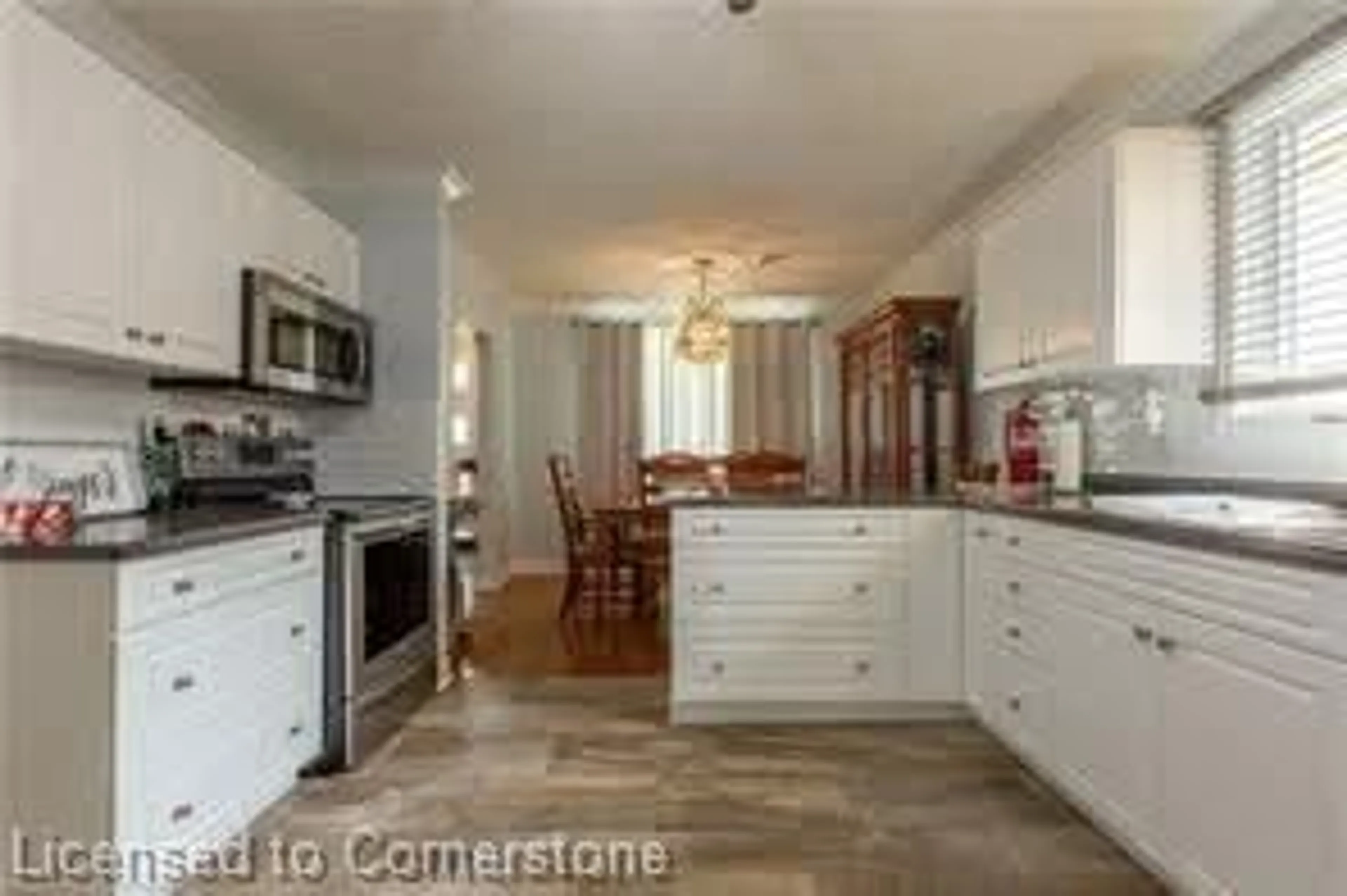 Open concept kitchen, unknown for 210 Johnston St, Port Colborne Ontario L3K 1H5