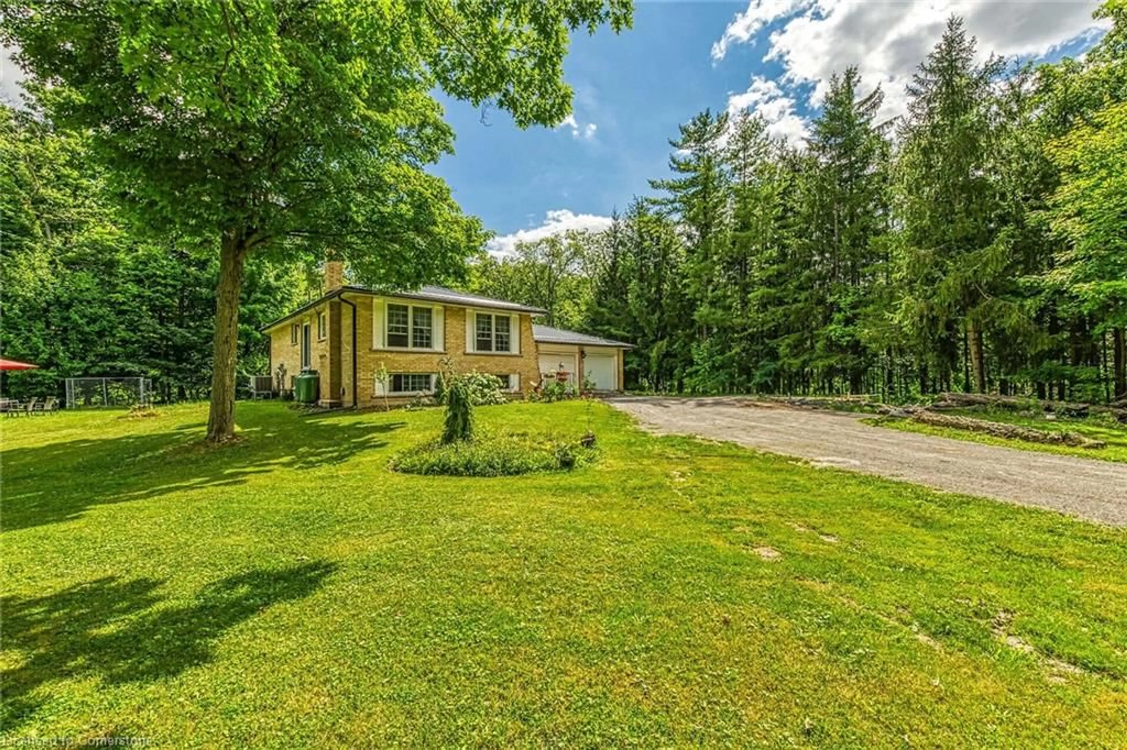A pic from outside/outdoor area/front of a property/back of a property/a pic from drone, unknown for 118 Concession 1 Rd, Canfield Ontario N0A 1C0