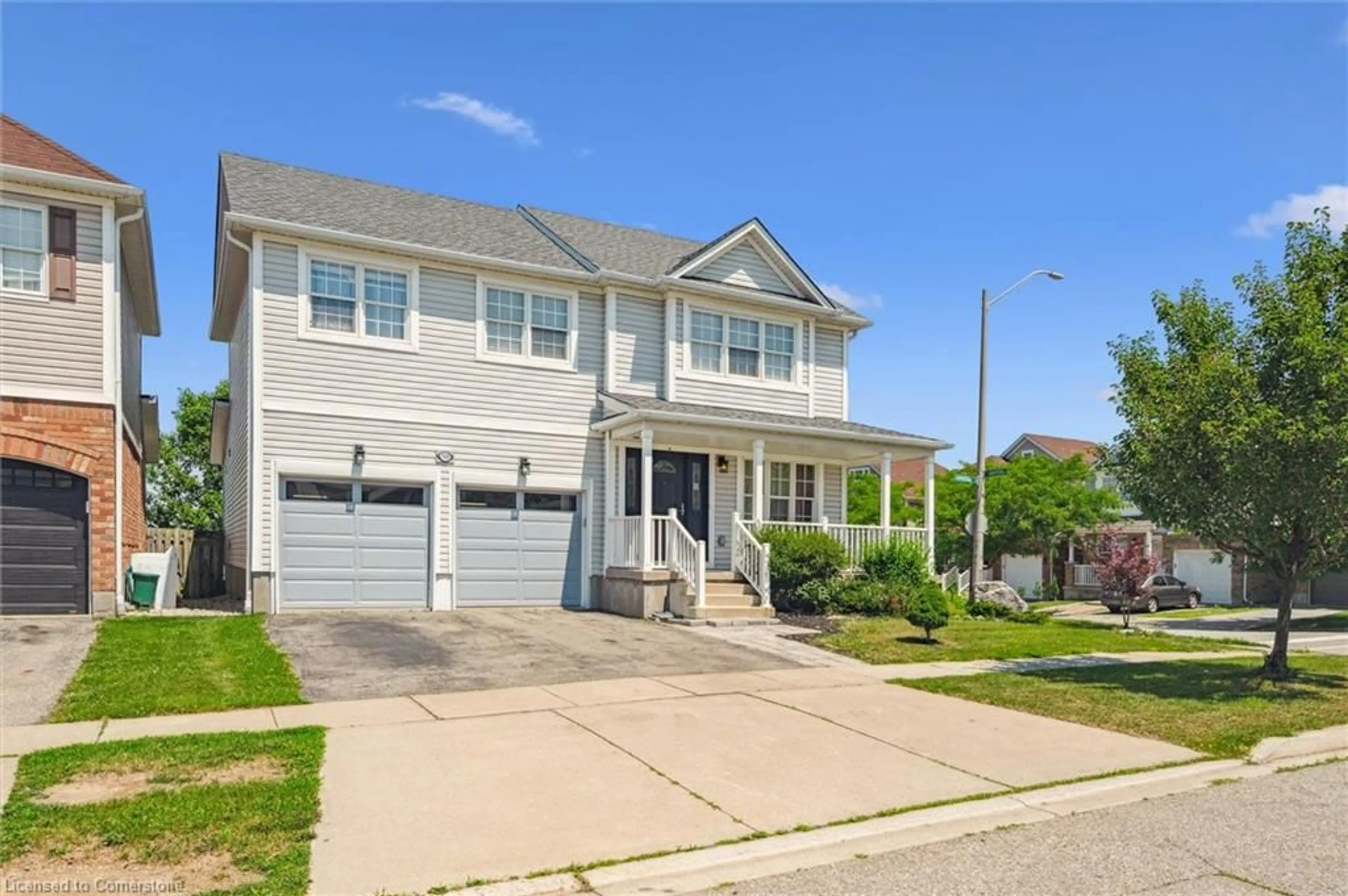 Home with vinyl exterior material, street for 132 Carpenter Rd, Cambridge Ontario N1P 1J7