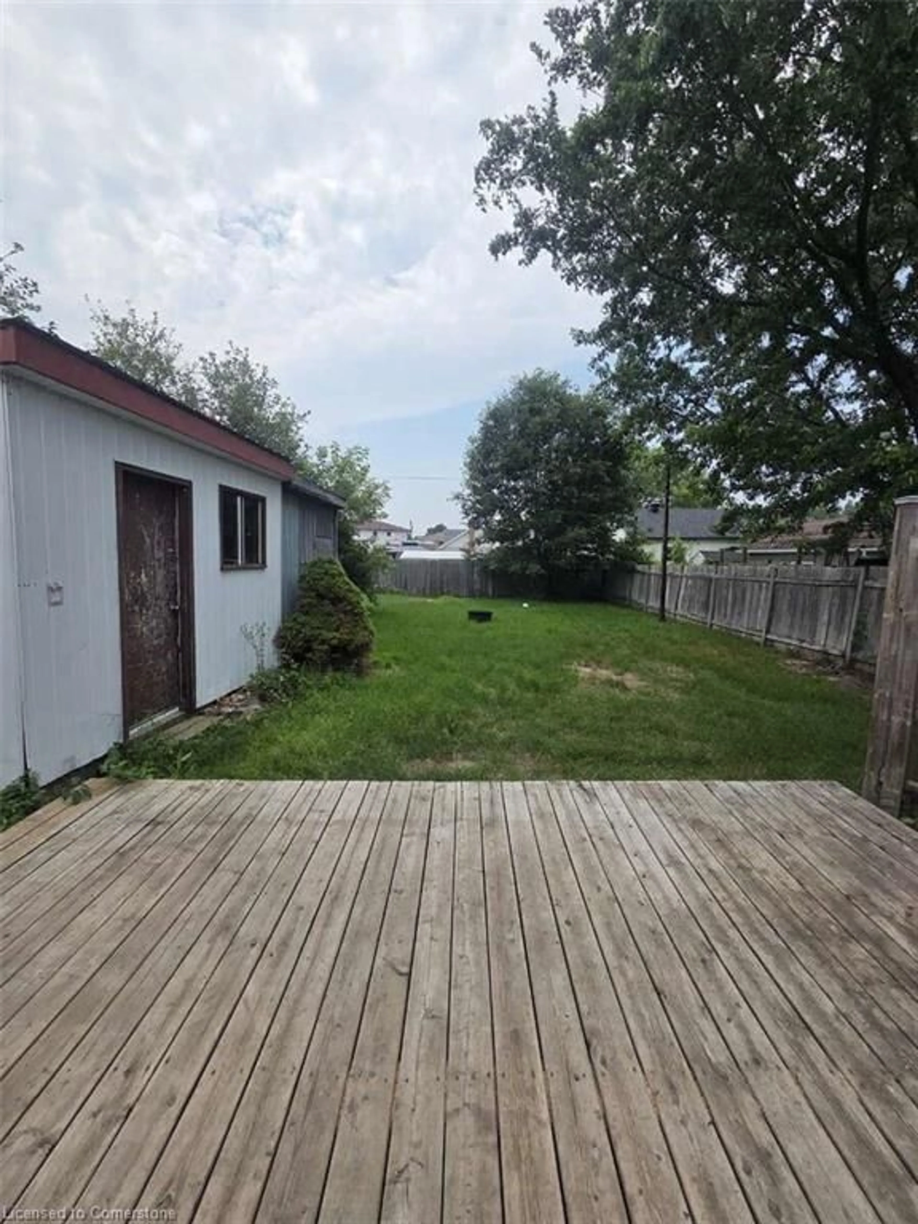 Shed for 19 Lawrence St, Garson Ontario P3L 1J7