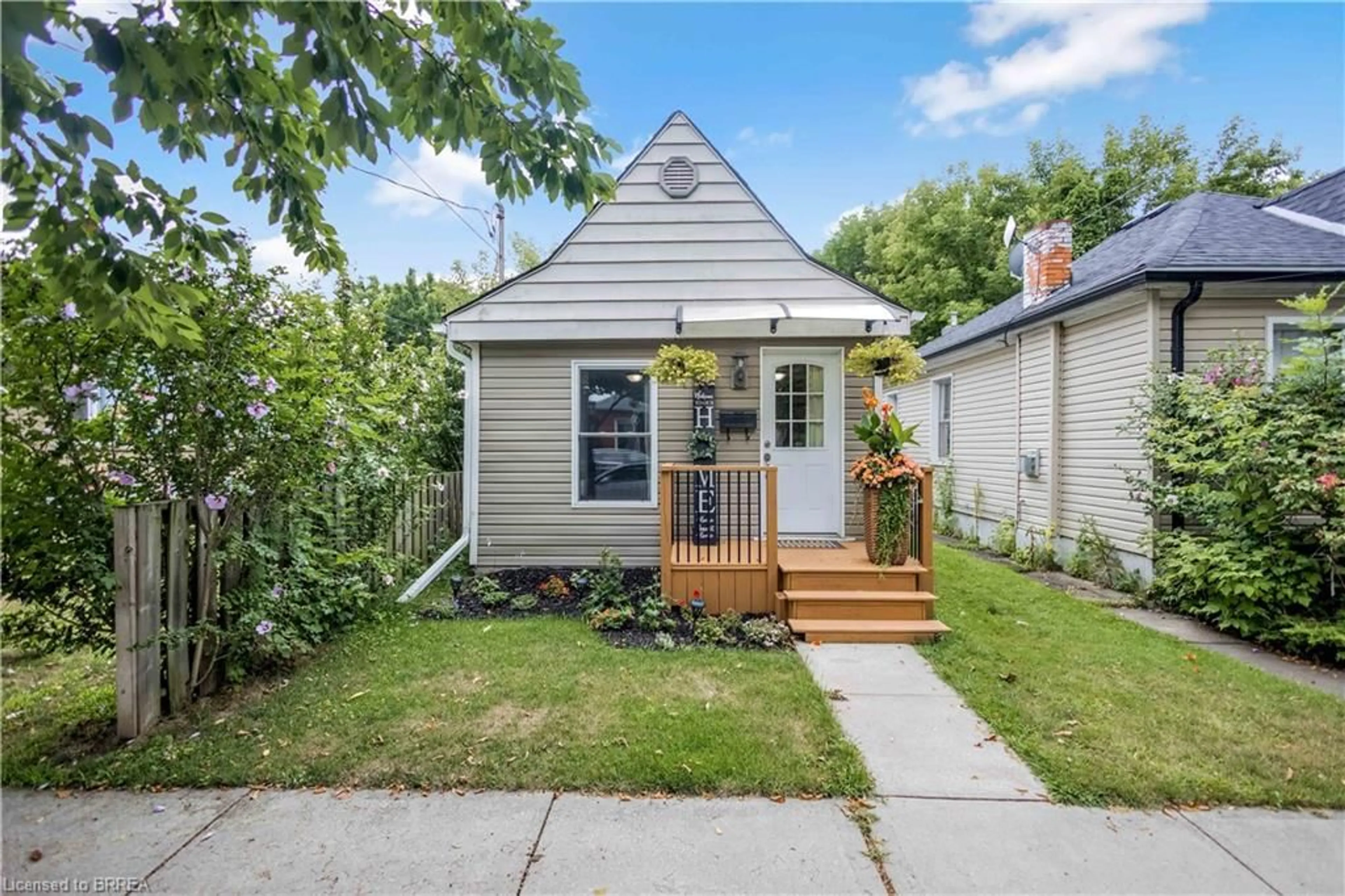 Shed for 143 Campbell St, Brantford Ontario N3S 5B4