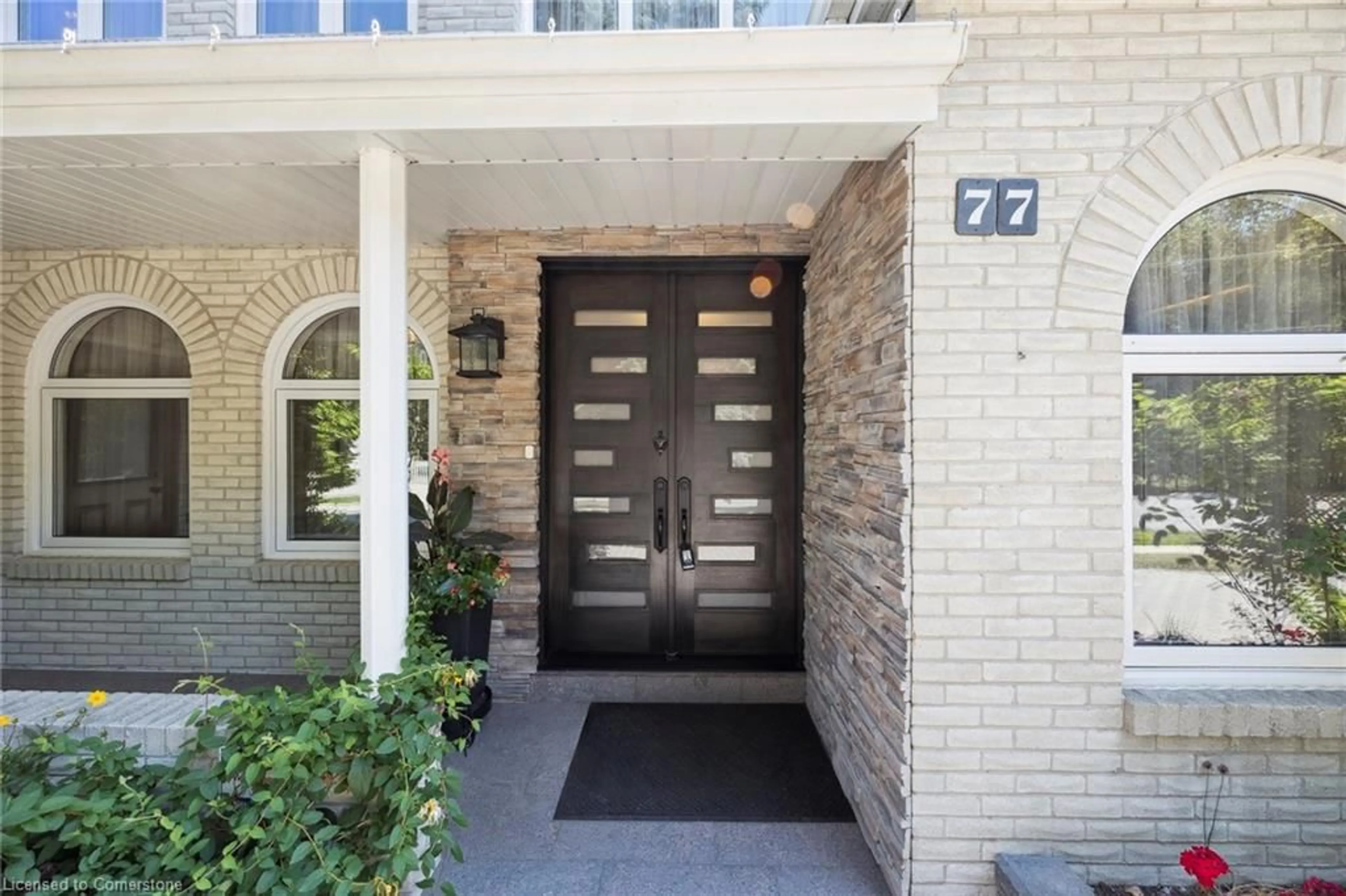 Indoor entryway for 77 German Mills Rd, Thornhill Ontario L3T 4H8