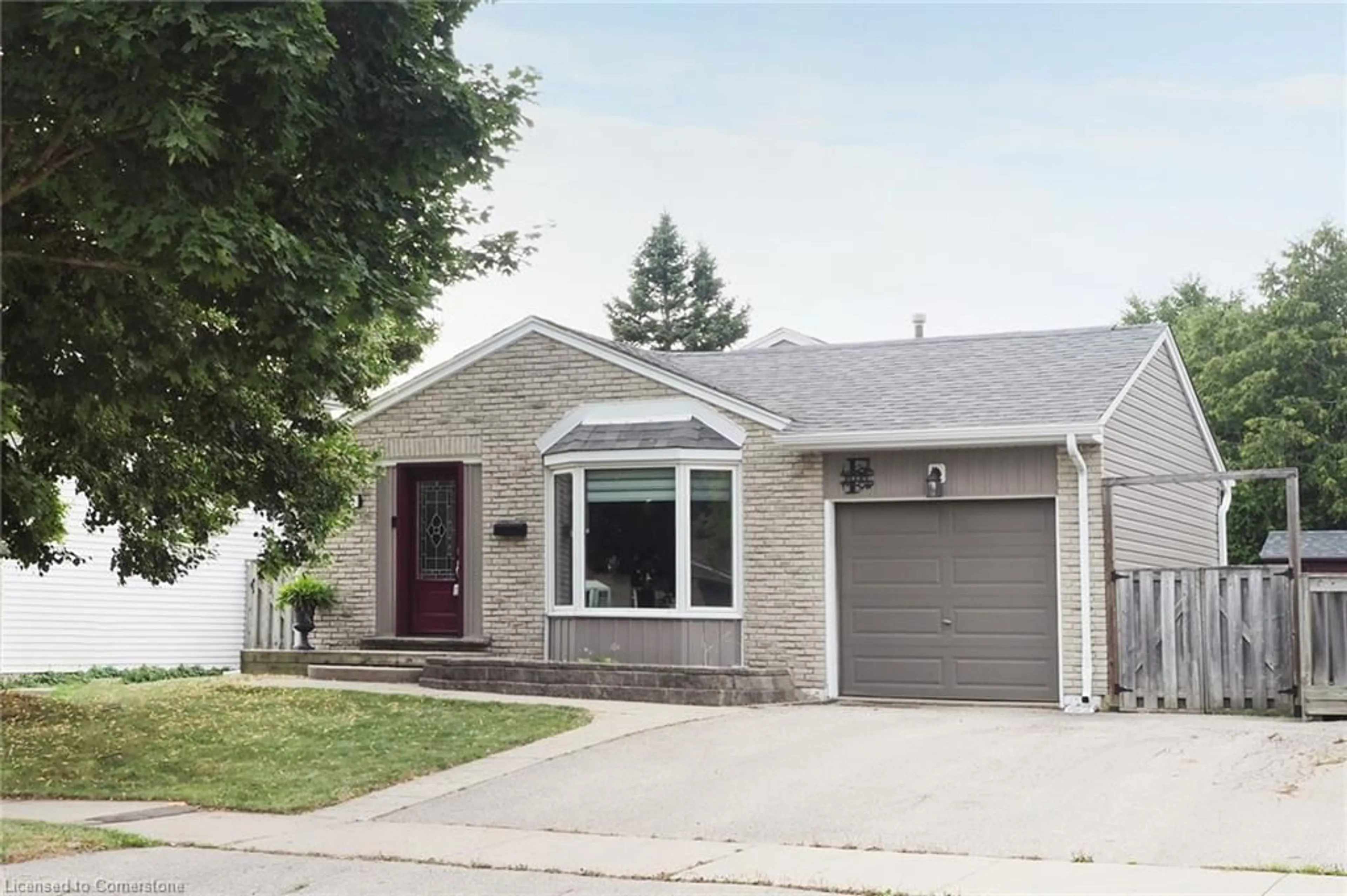Home with brick exterior material, street for 462 Driftwood Dr, Kitchener Ontario N2N 1S6