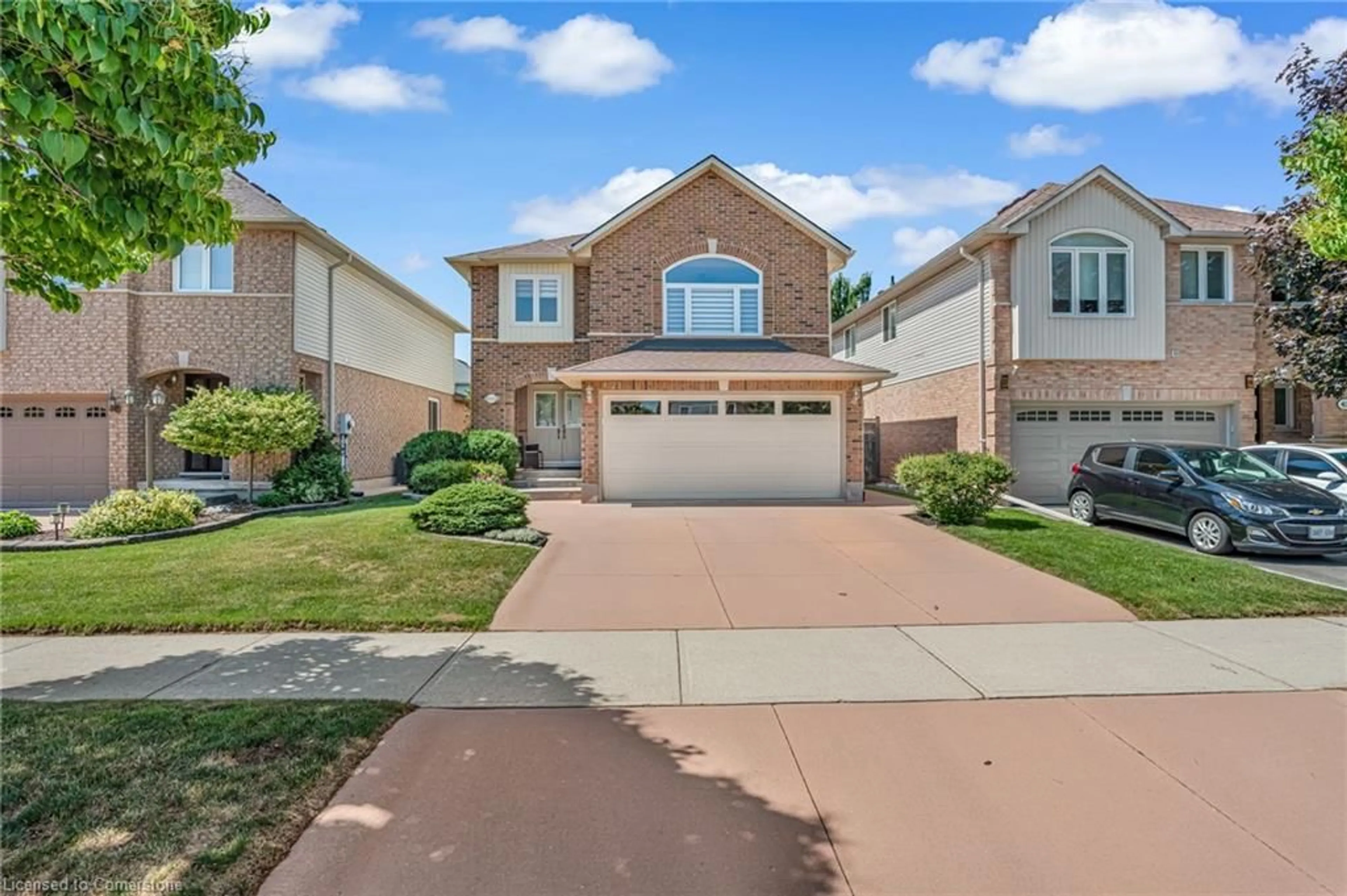 Home with brick exterior material, street for 4123 Pincay Oaks Lane, Burlington Ontario L7M 4L6