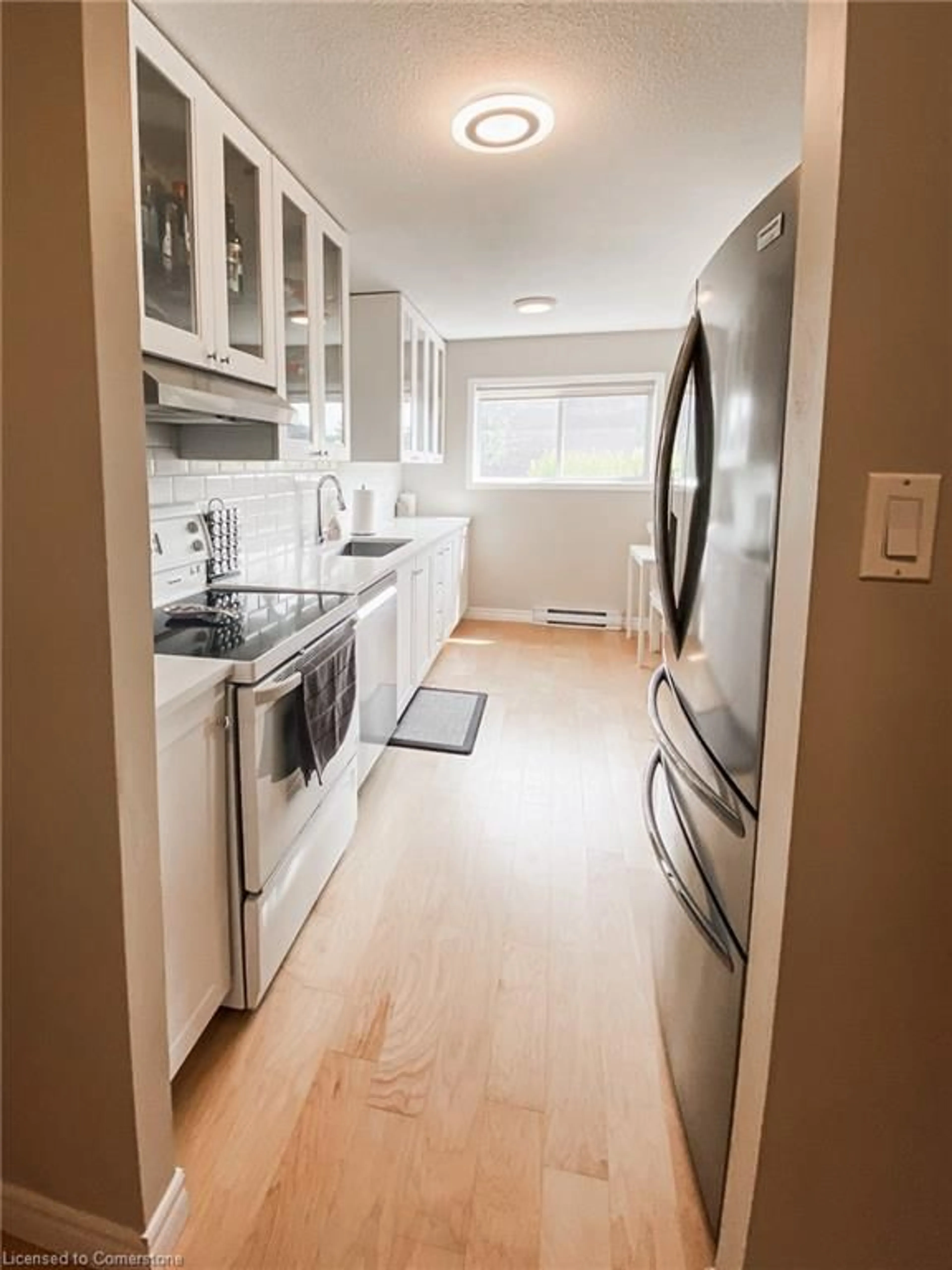 Standard kitchen, unknown for 30 Flamingo Dr #5, Elmira Ontario N3B 1V5