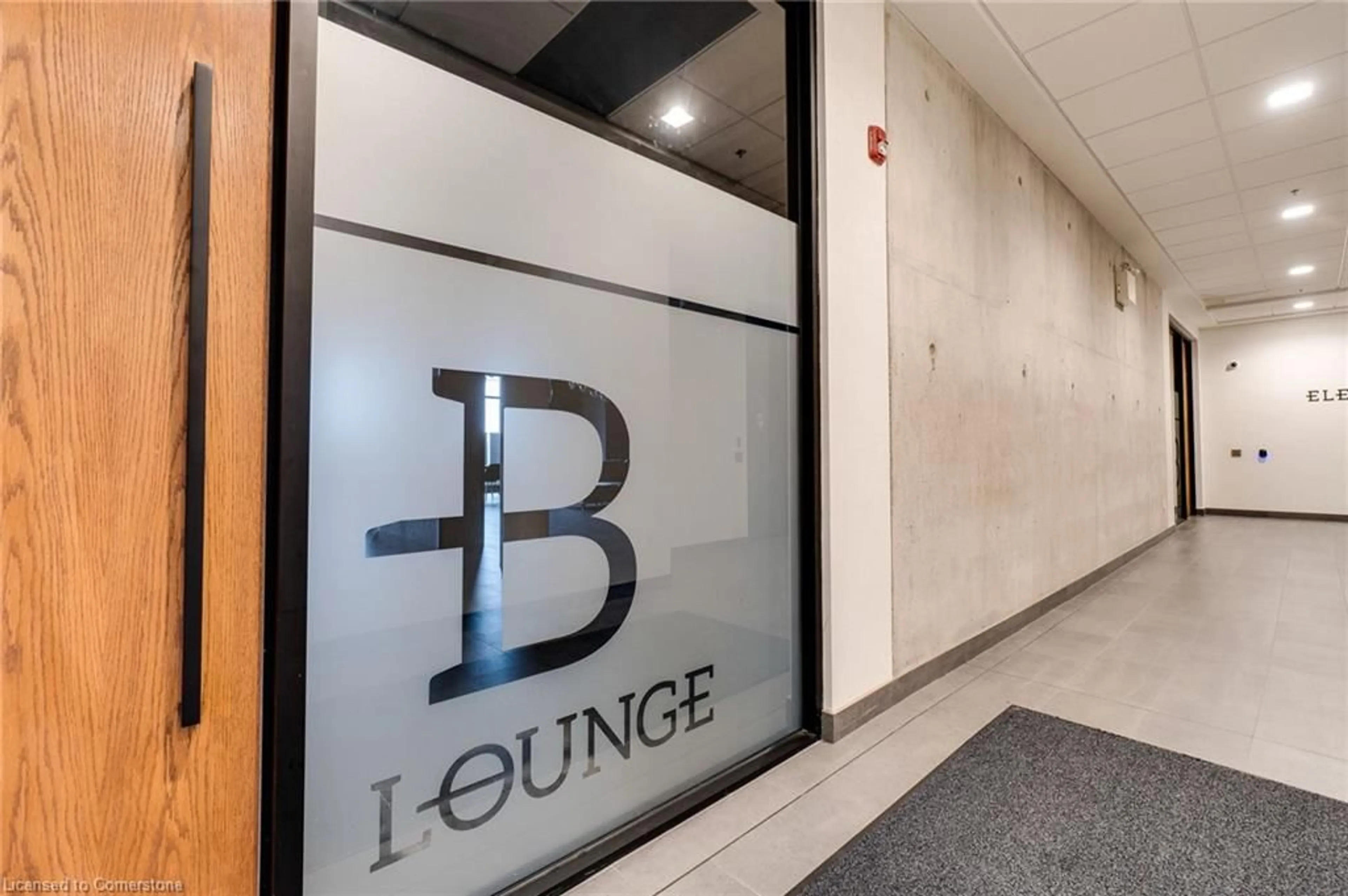 Lobby for 255 Northfield Dr #202, Waterloo Ontario N2J 4G8