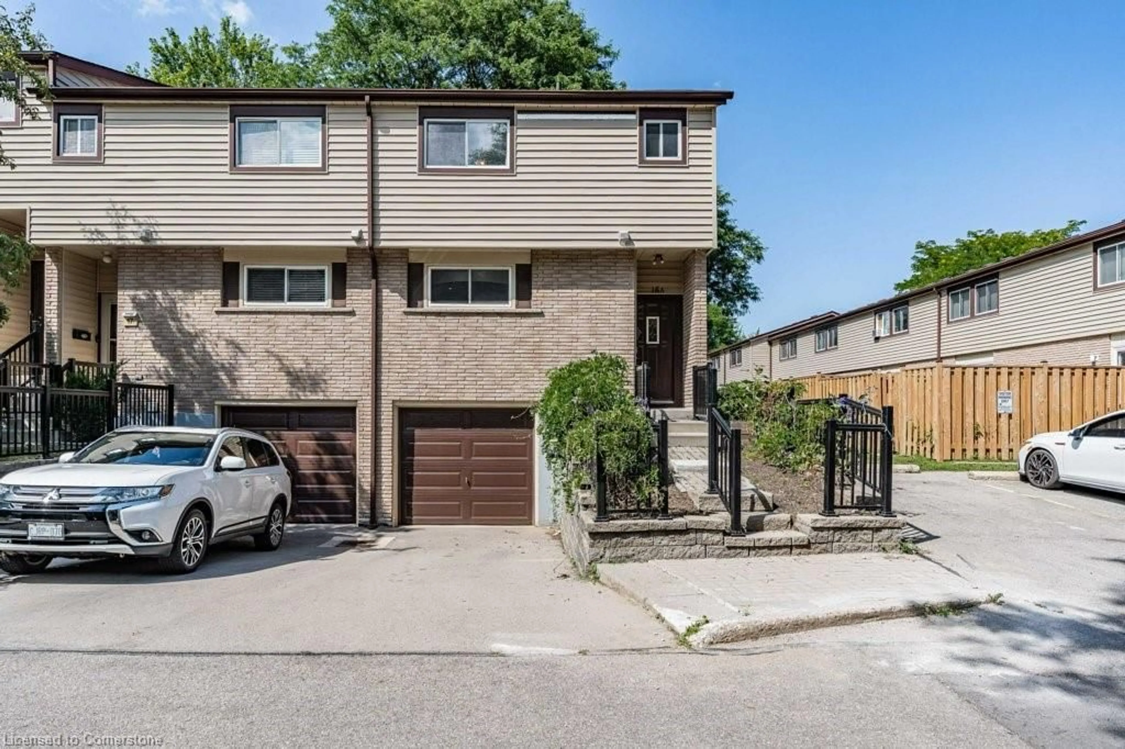 Unknown for 1550 Garth St #16A, Hamilton Ontario L9B 1T3