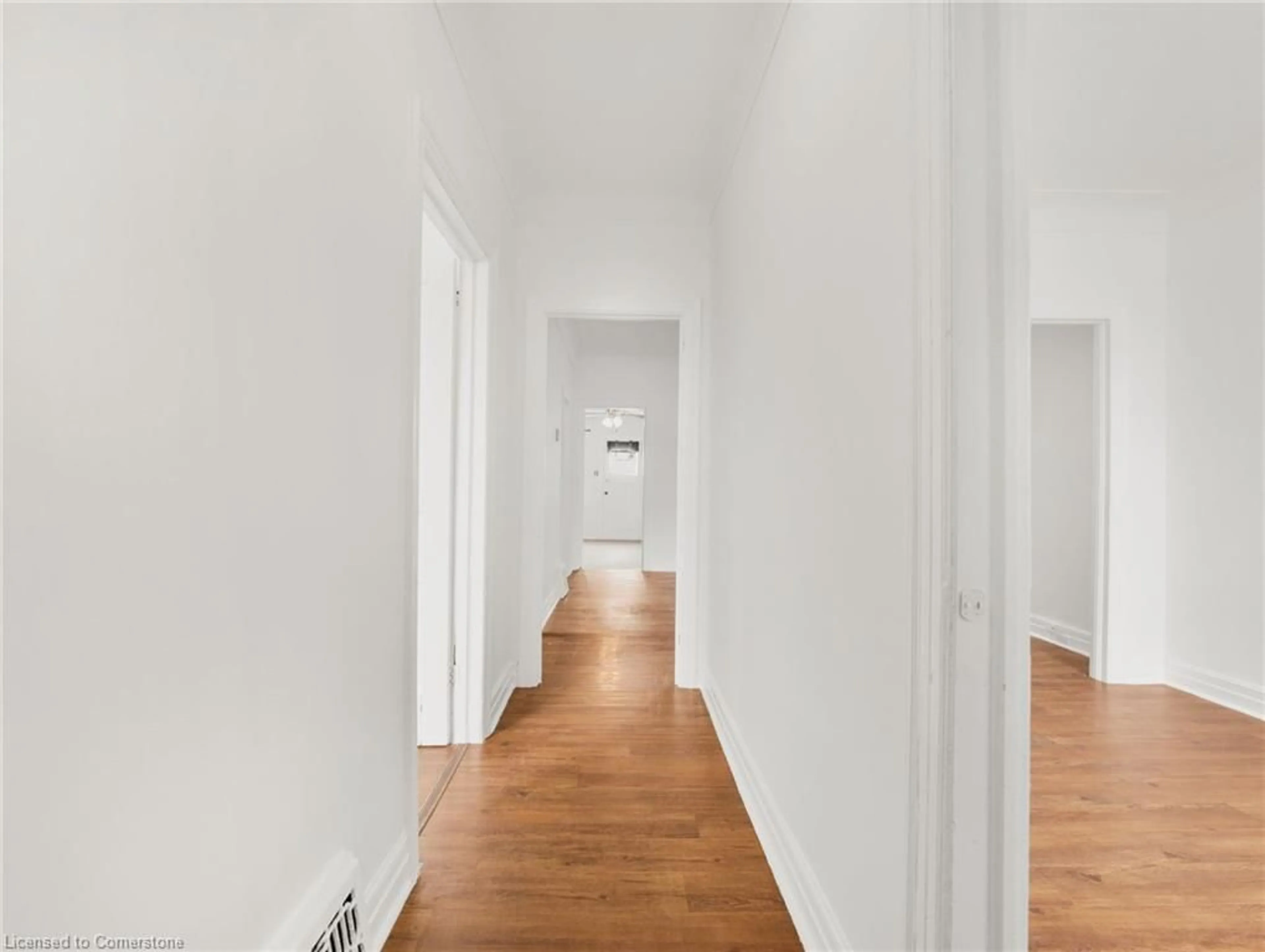 A pic of a room for 42 Ellis Ave, Hamilton Ontario L8H 4L7