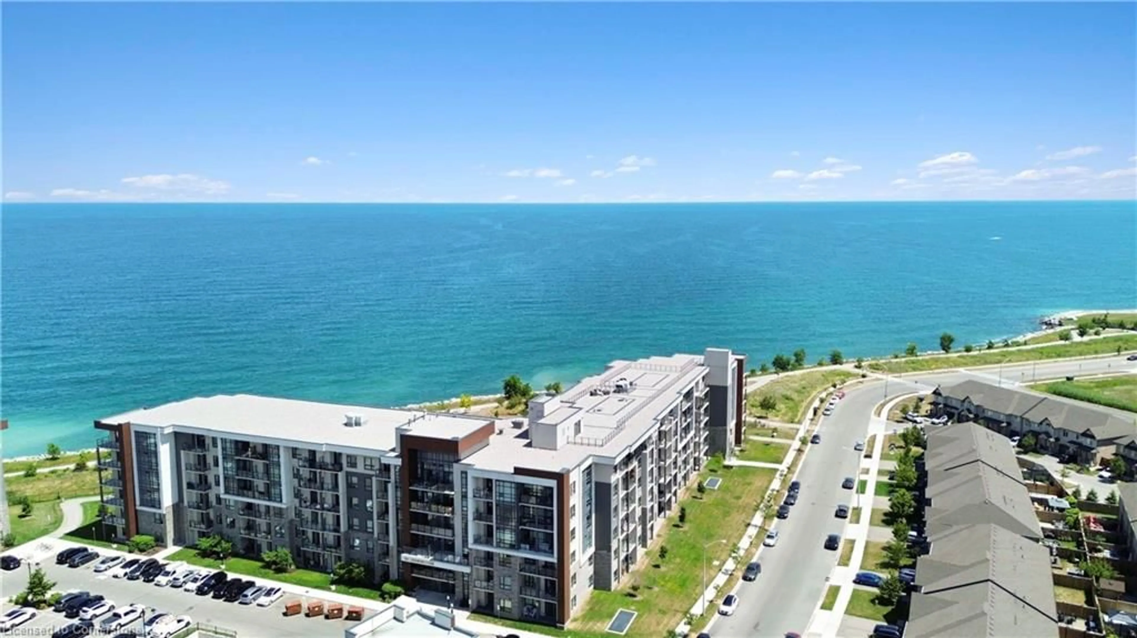 A pic from outside/outdoor area/front of a property/back of a property/a pic from drone, water/lake/river/ocean view for 101 Shoreview Pl #522, Stoney Creek Ontario L8E 0K2