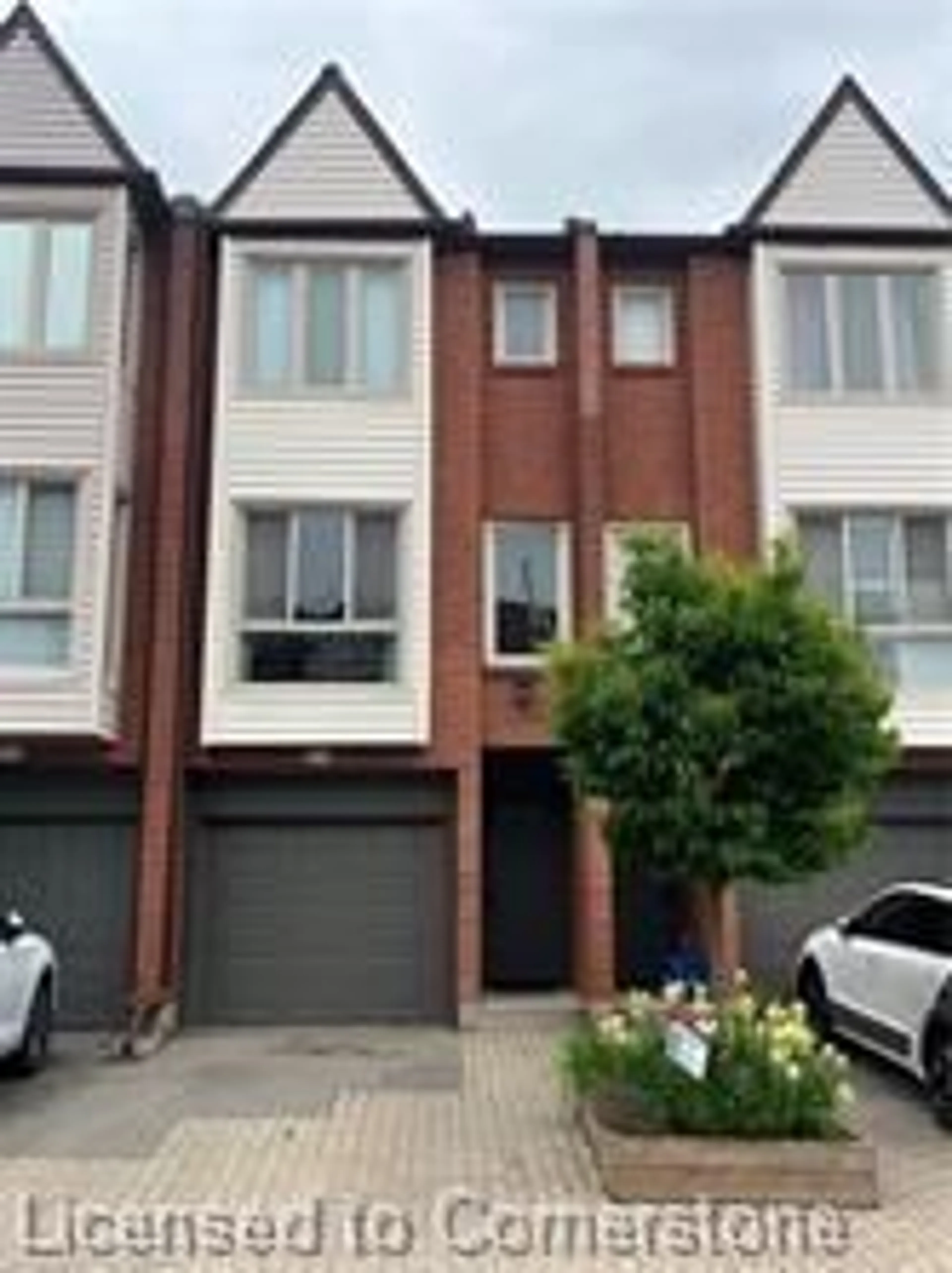 A pic from outside/outdoor area/front of a property/back of a property/a pic from drone, street for 895 Maple Ave #509, Burlington Ontario L7S 2H7