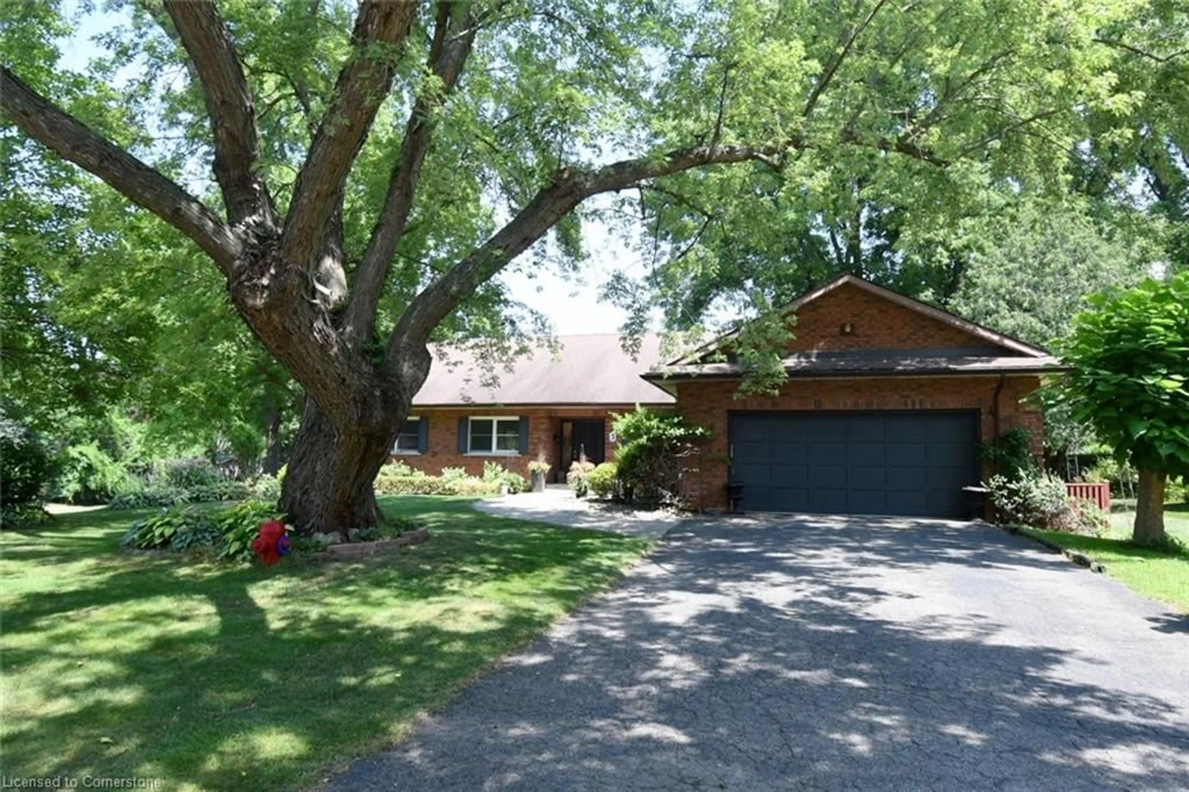 Home with brick exterior material, street for 3 Greenfield Dr, Ancaster Ontario L9G 1M2
