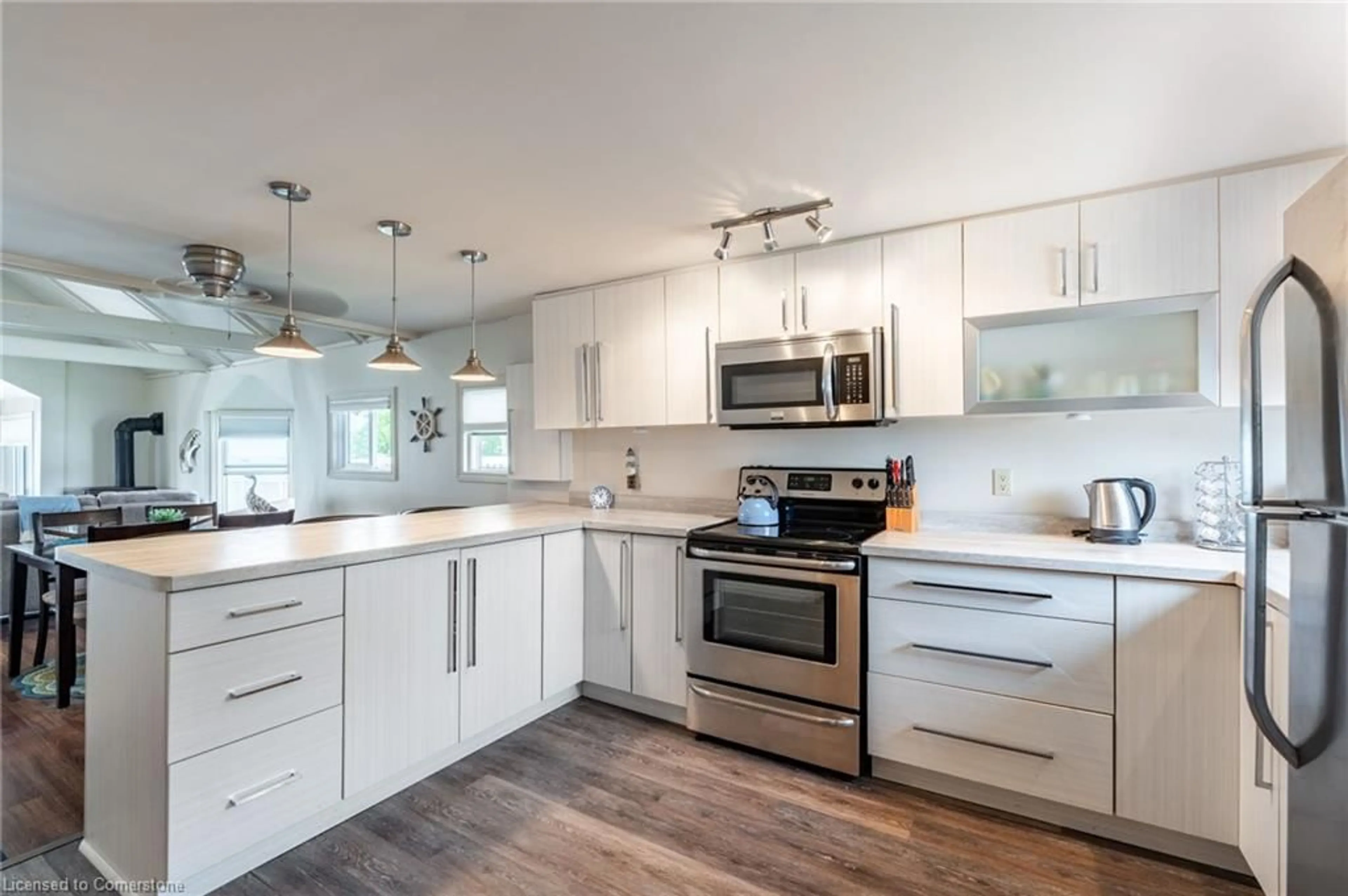 Open concept kitchen, unknown for 58 Lakeside Dr, Nanticoke Ontario N0A 1L0