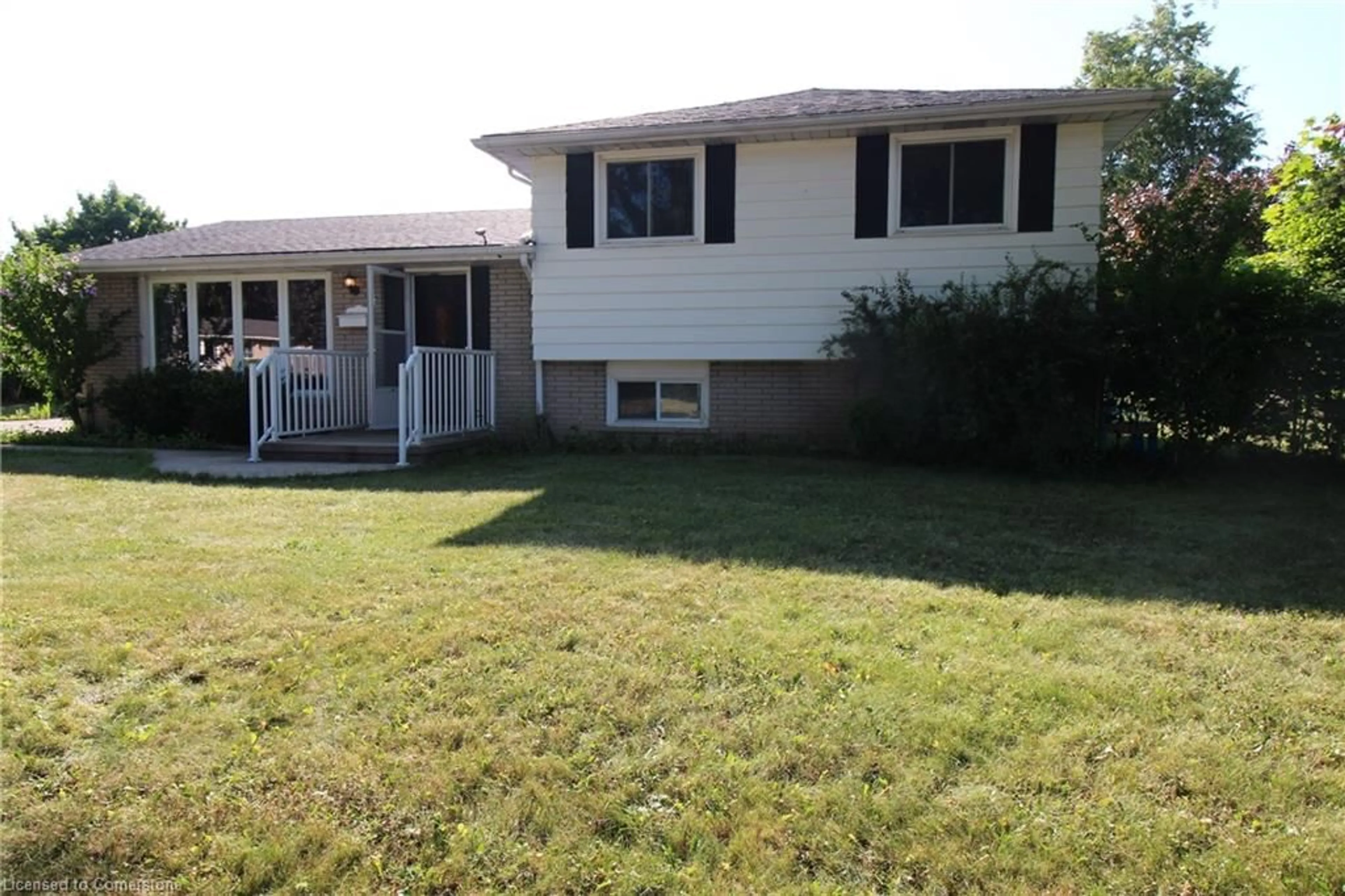 Home with vinyl exterior material, street for 4 Purnell Dr, Hamilton Ontario L9C 4X9