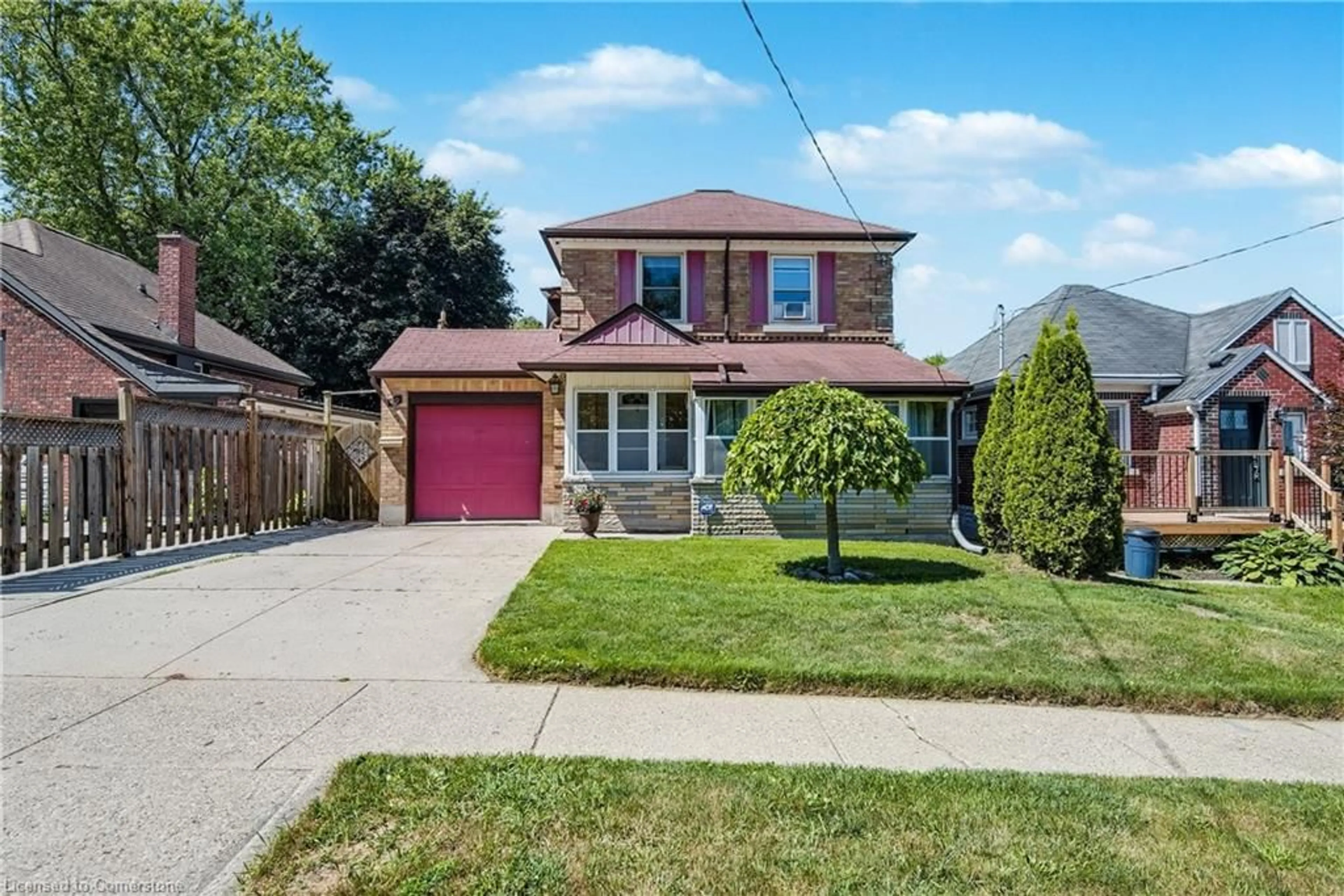 Home with brick exterior material, street for 29 Devitt Ave, Waterloo Ontario N2J 3E7
