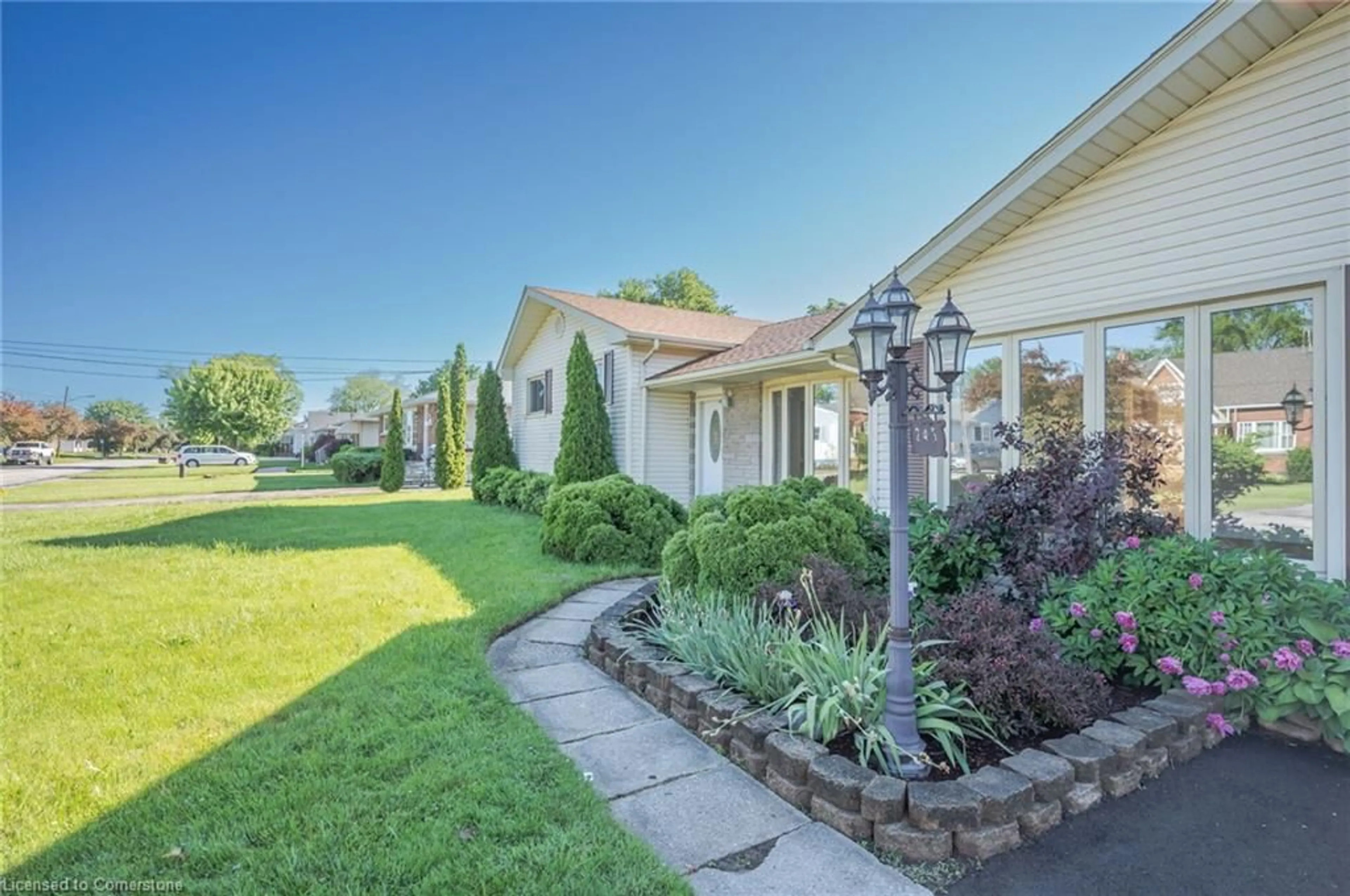 Unknown for 245 Marshall Ave, Welland Ontario L3C 2N3