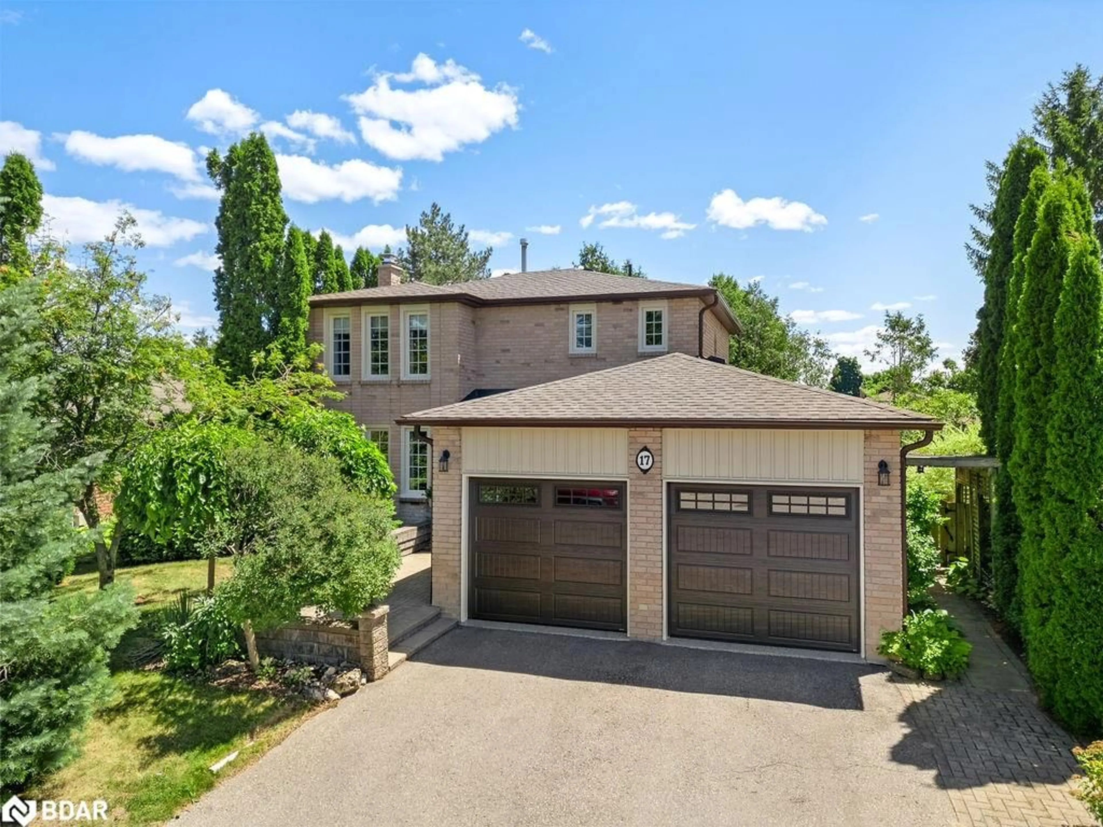 Home with brick exterior material, street for 17 Corneil St, Lindsay Ontario K9V 5T5