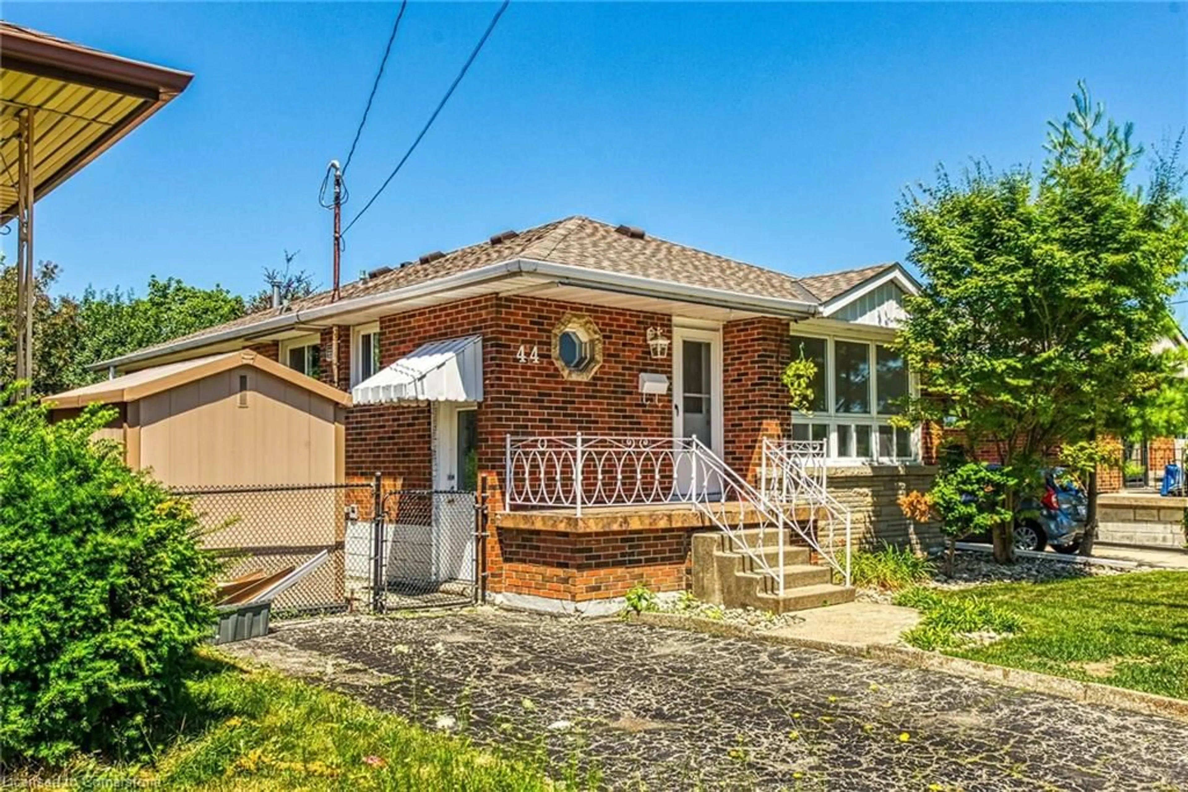 Home with brick exterior material, street for 44 Clarendon Ave, Hamilton Ontario L9A 3A1
