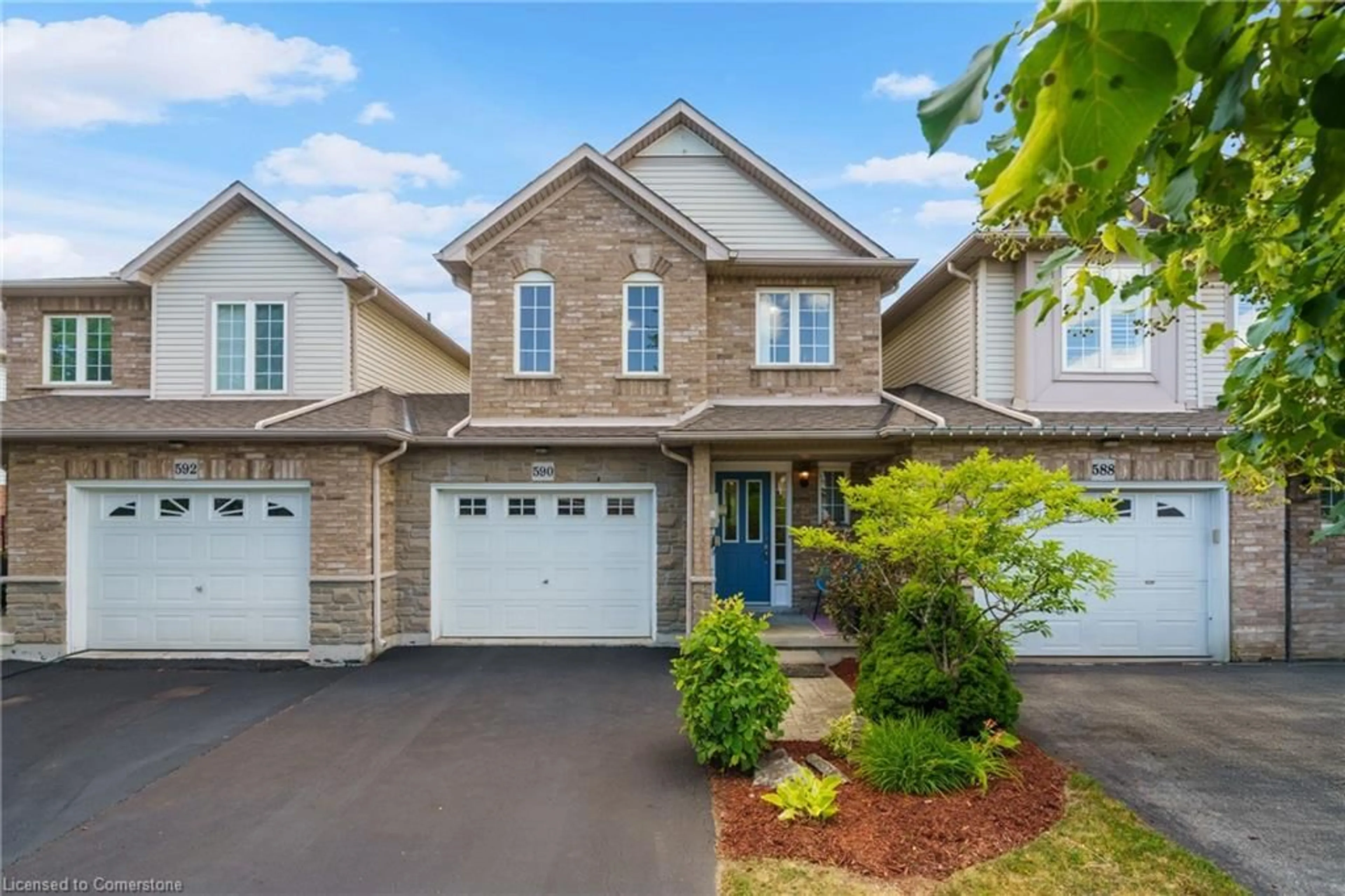 Home with brick exterior material, street for 590 Southridge Dr, Hamilton Ontario L9C 7V8