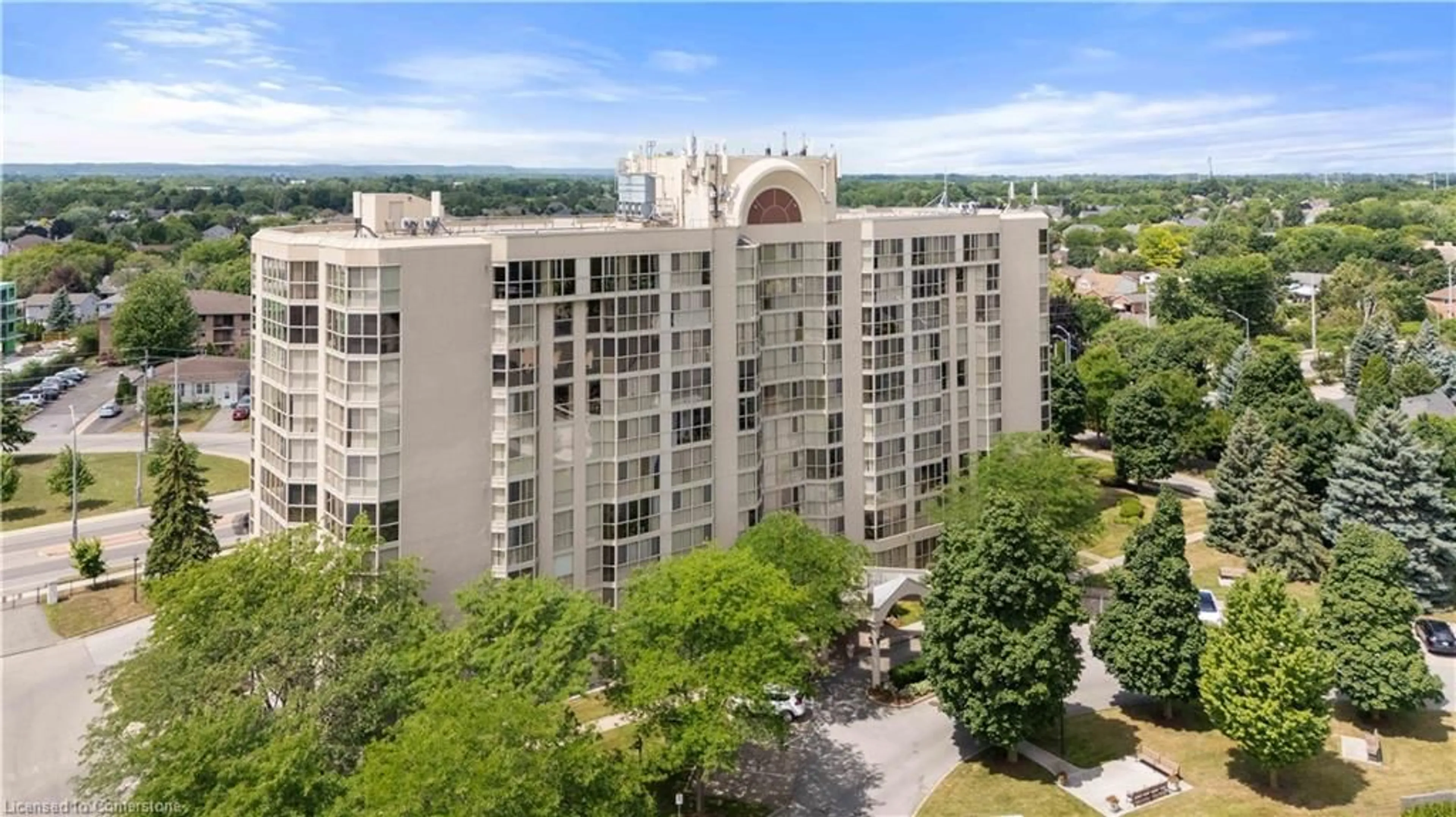 A pic from outside/outdoor area/front of a property/back of a property/a pic from drone, city buildings view from balcony for 162 Martindale Rd #605, St. Catharines Ontario L2S 3S4
