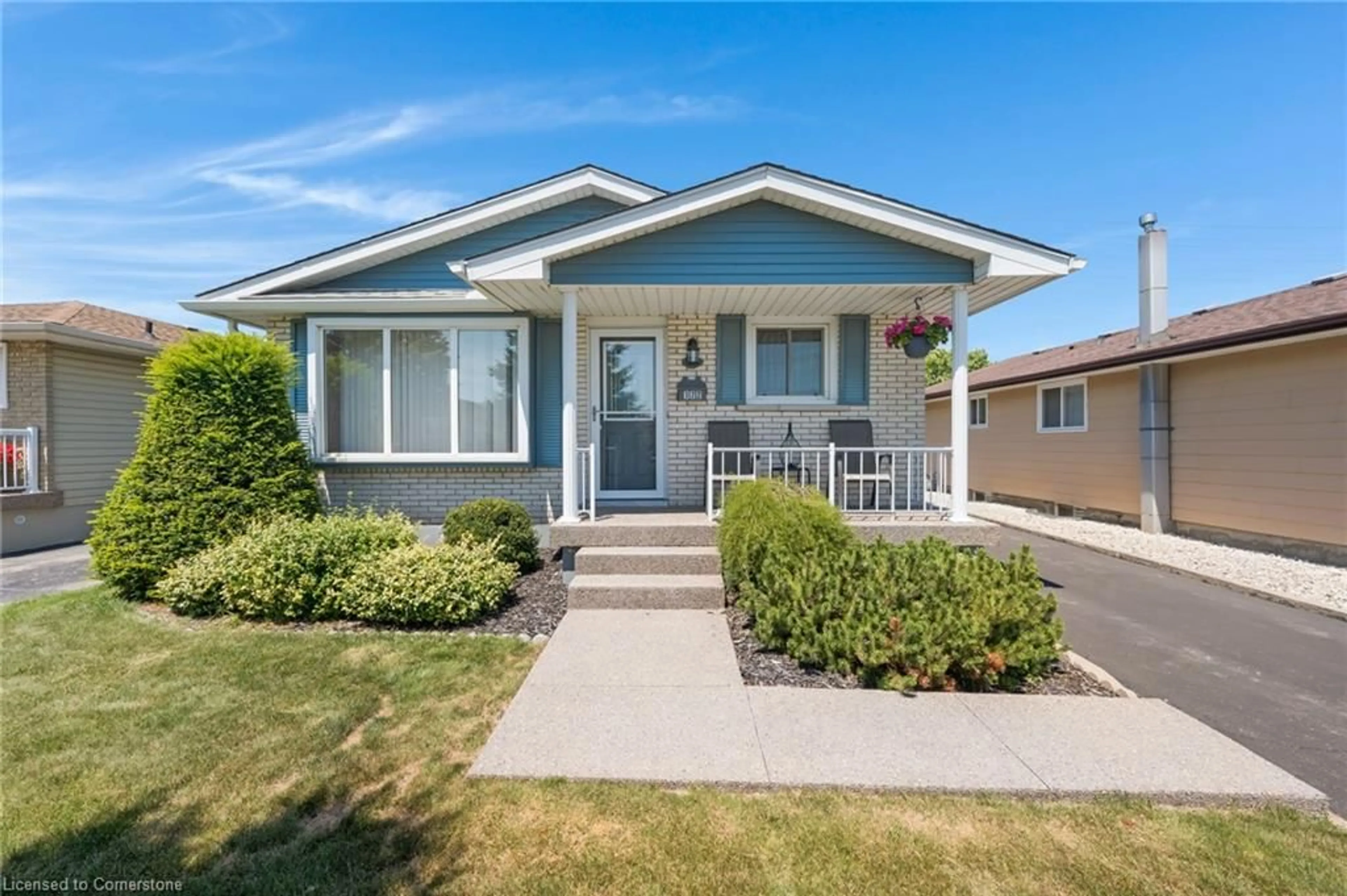 Home with vinyl exterior material, street for 172 Mercer Rd, Cambridge Ontario N1R 6K9