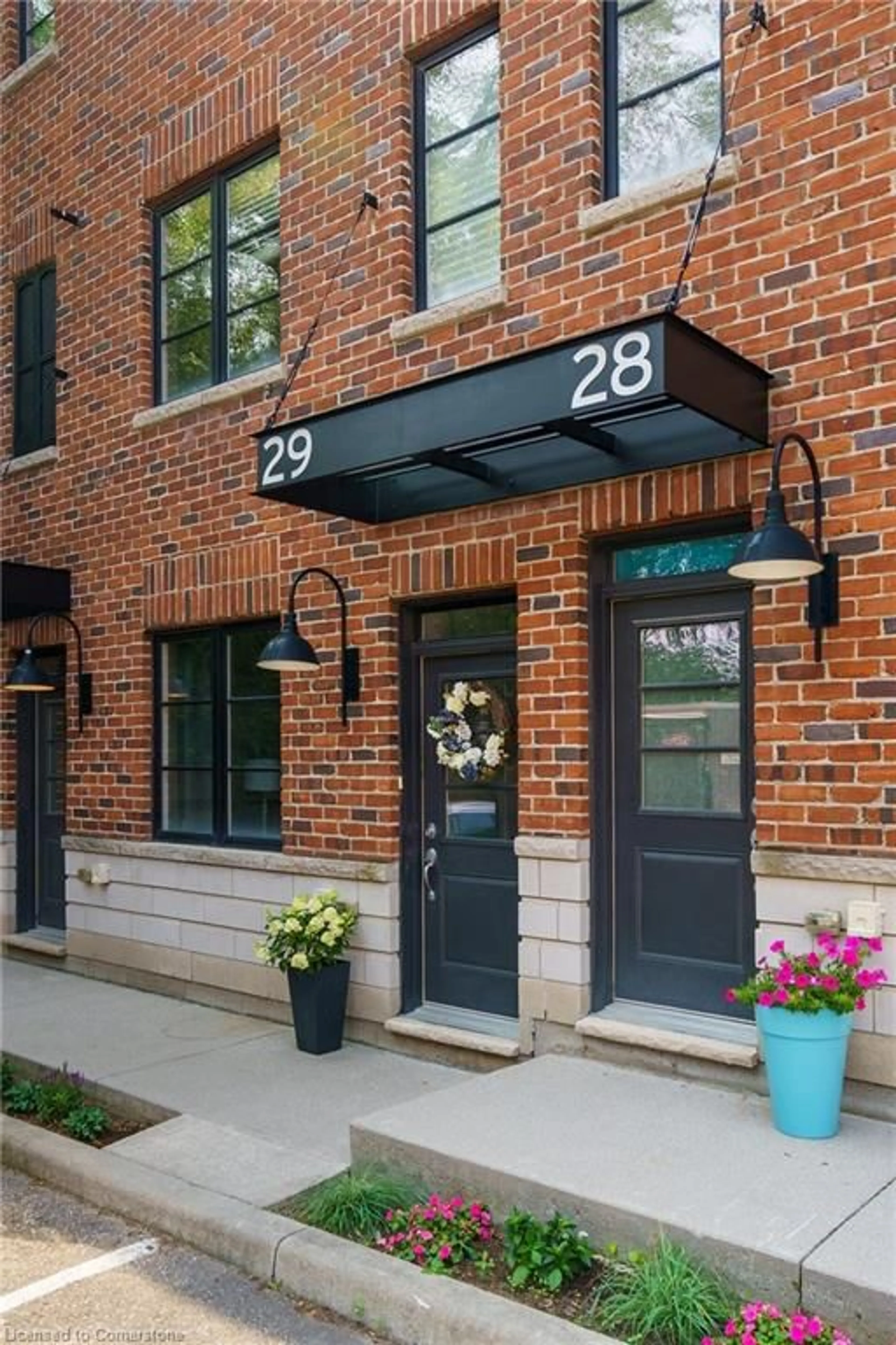 Home with brick exterior material, building for 70 Plains Road Rd #29, Burlington Ontario L7T 0B6
