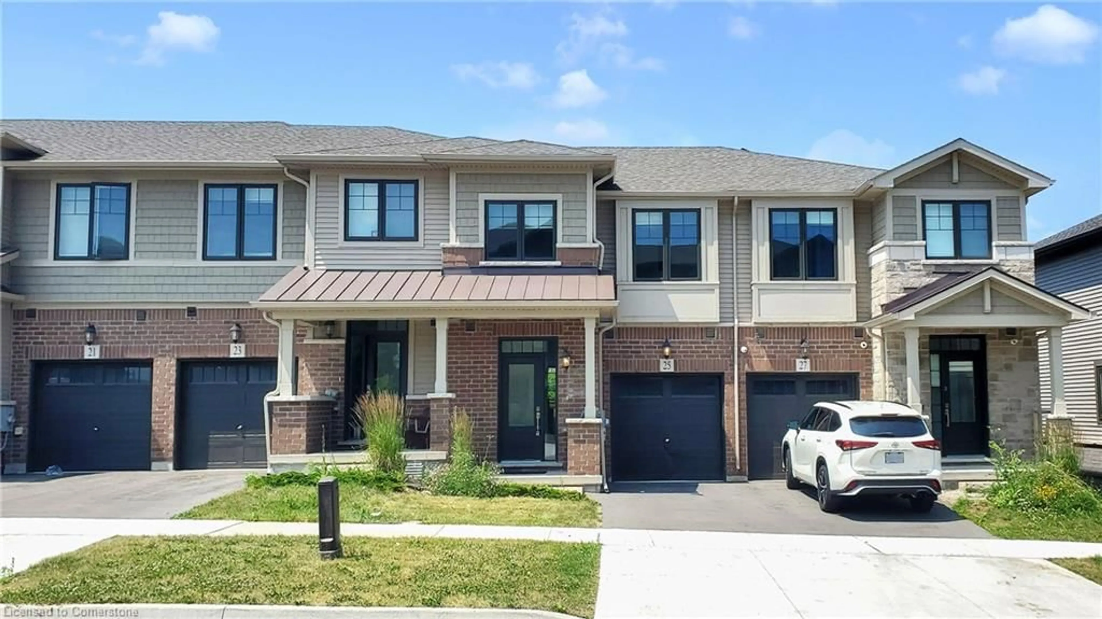 Home with brick exterior material, street for 25 Hollywood Court Crt, Cambridge Ontario N1R 0C7