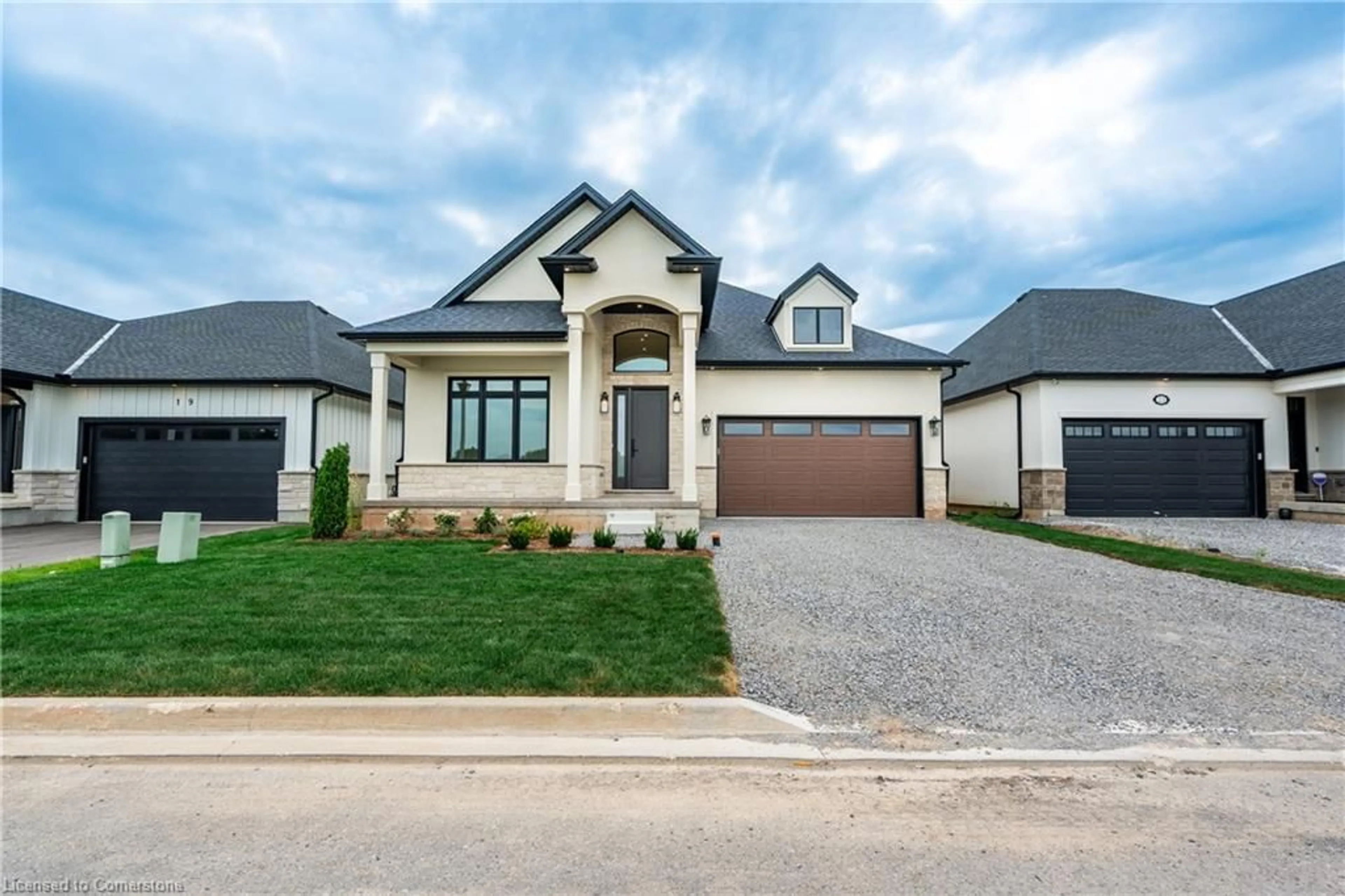 Home with brick exterior material, street for 21 Oakley Dr, Niagara-on-the-Lake Ontario L0S 1N0