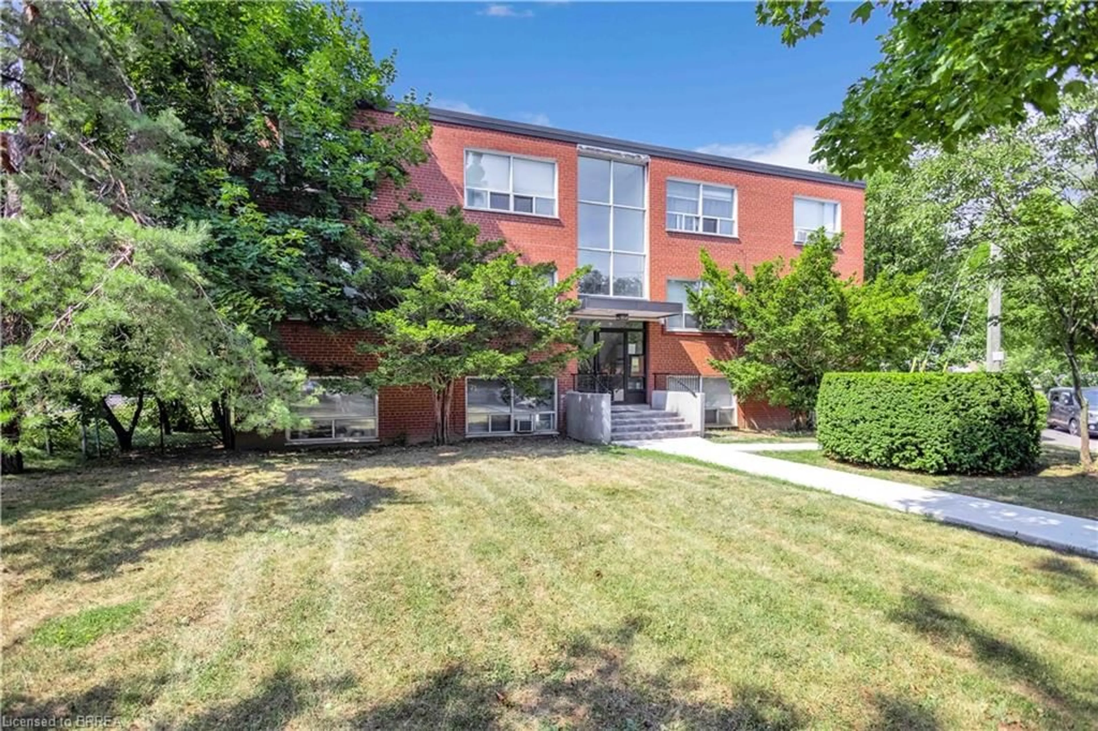 Unknown for 57 Mericourt Rd #310, Hamilton Ontario L8S 2N5