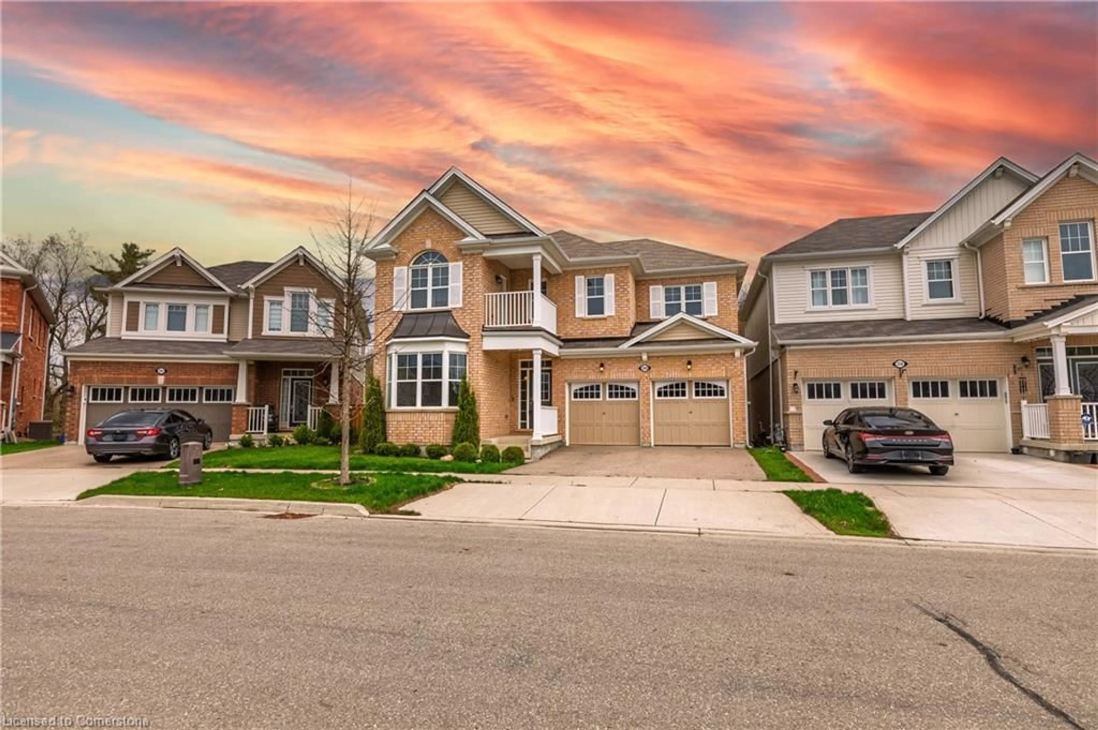 Home with brick exterior material, street for 260 Shady Glen Cres, Kitchener Ontario N2R 0J8