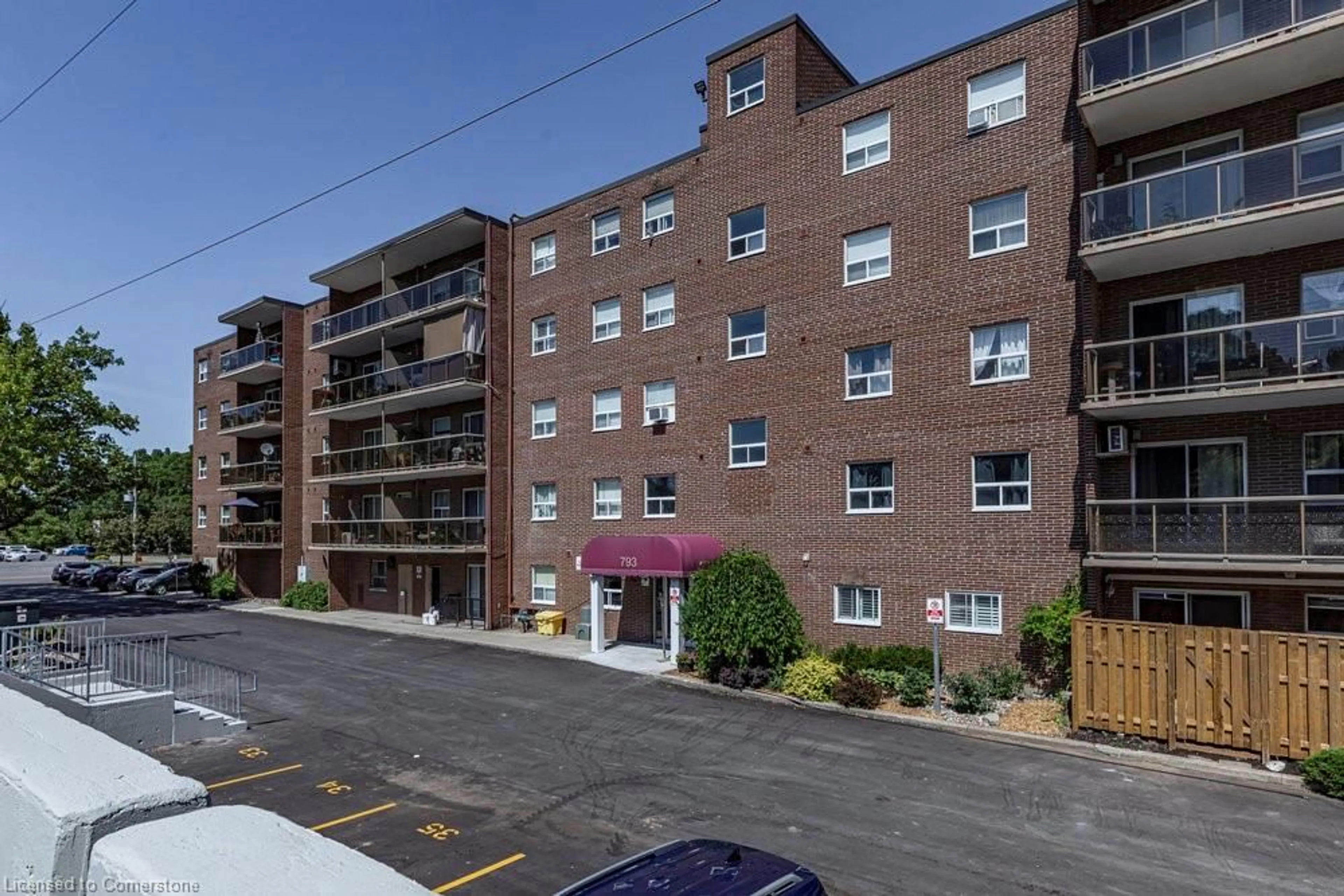 Unknown for 793 Colborne St #107, Brantford Ontario N3S 7J3