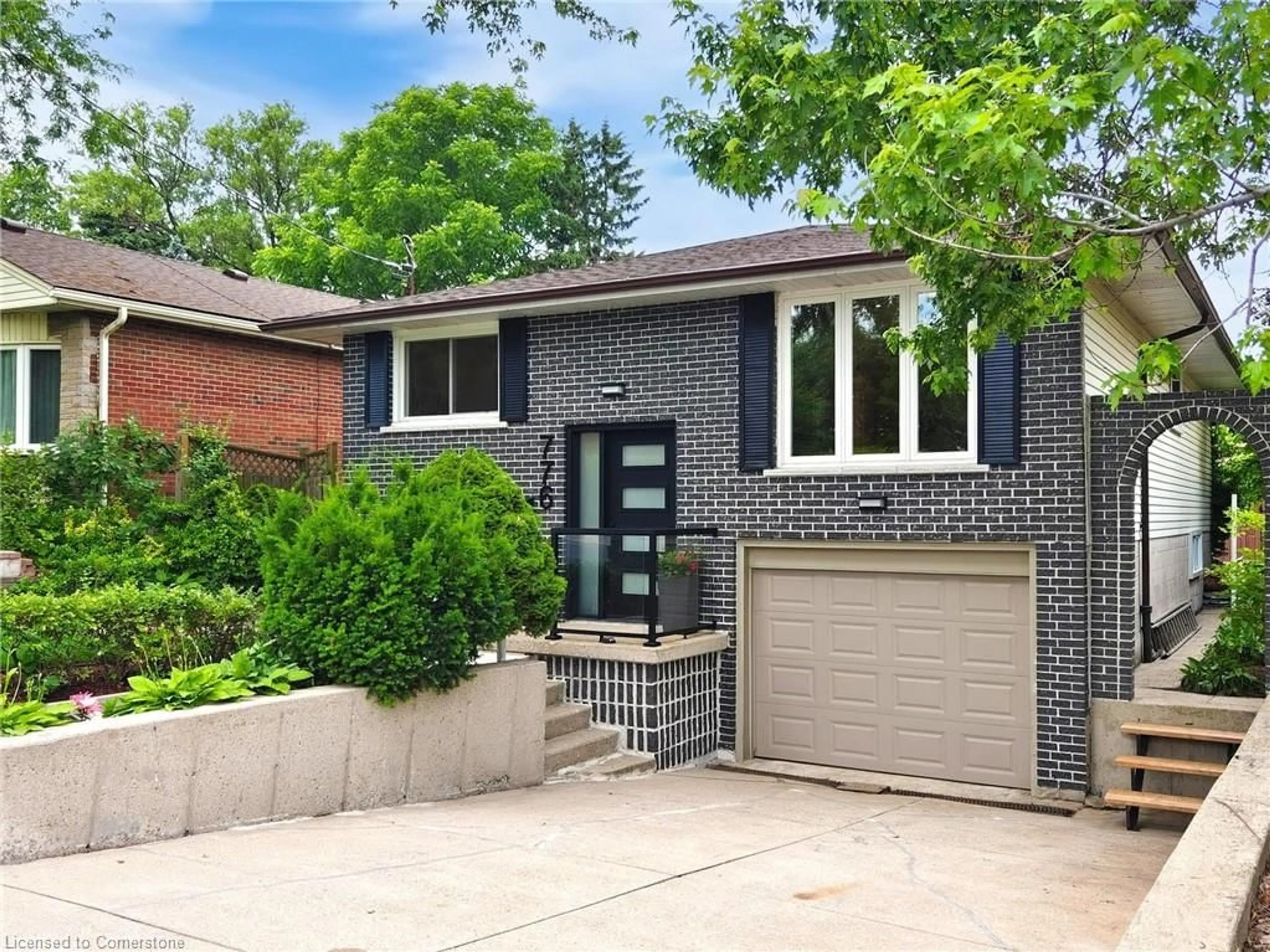 Home with brick exterior material, street for 776 Garth St, Hamilton Ontario L9C 4K4