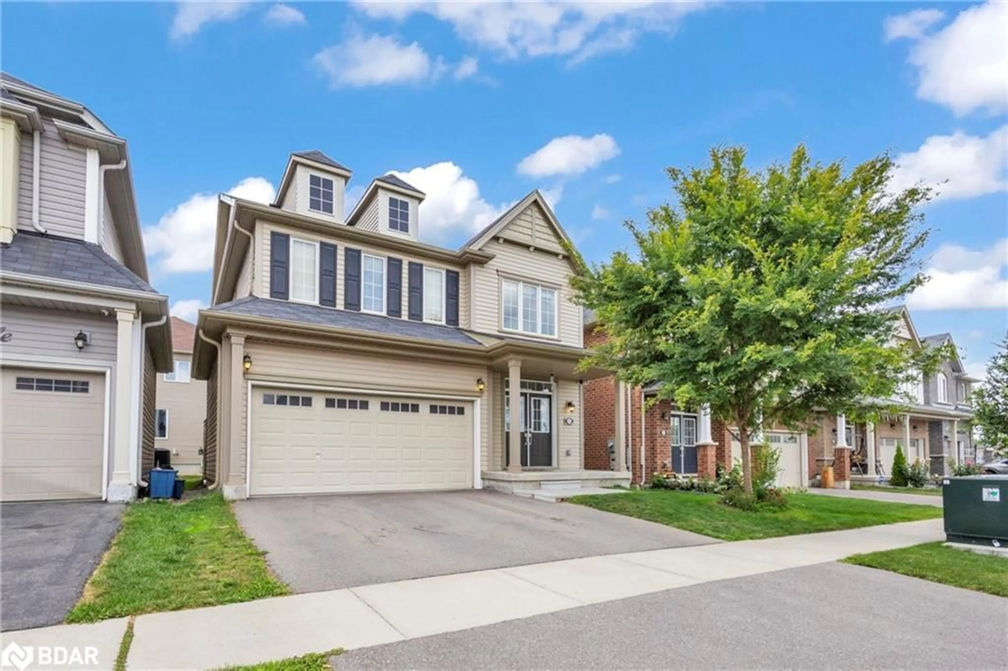 Home with brick exterior material, street for 163 Munro Circle Cir, Brantford Ontario N3T 0R3