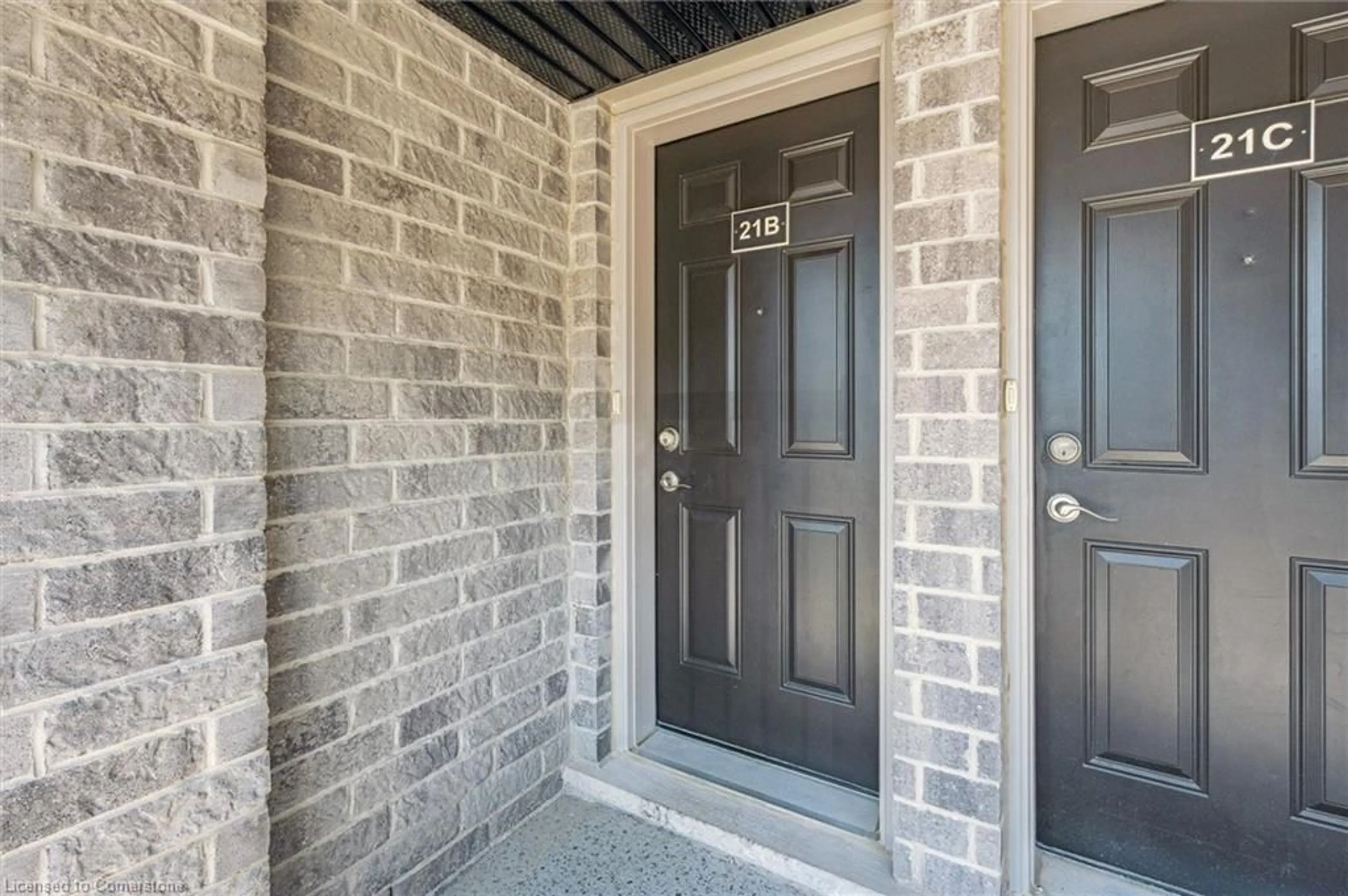 Indoor entryway for 1989 Ottawa St #21B, Kitchener Ontario N2E 0G7