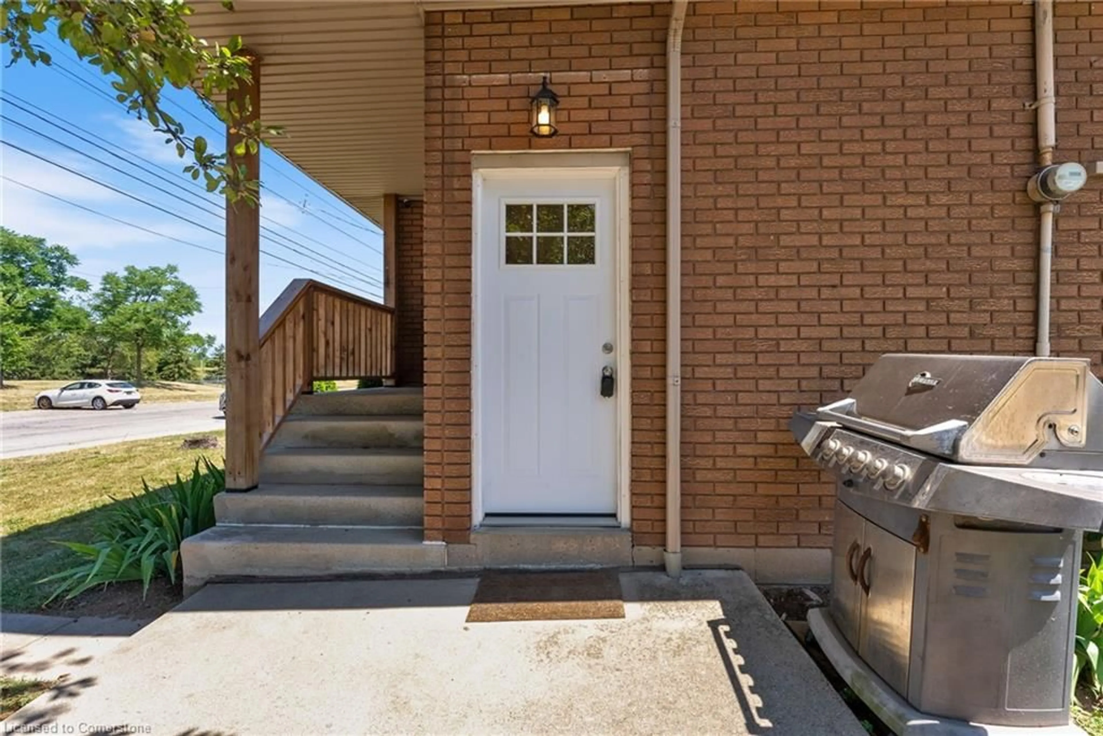 Home with brick exterior material, street for 2144 Brampton St, Hamilton Ontario L8H 3T4